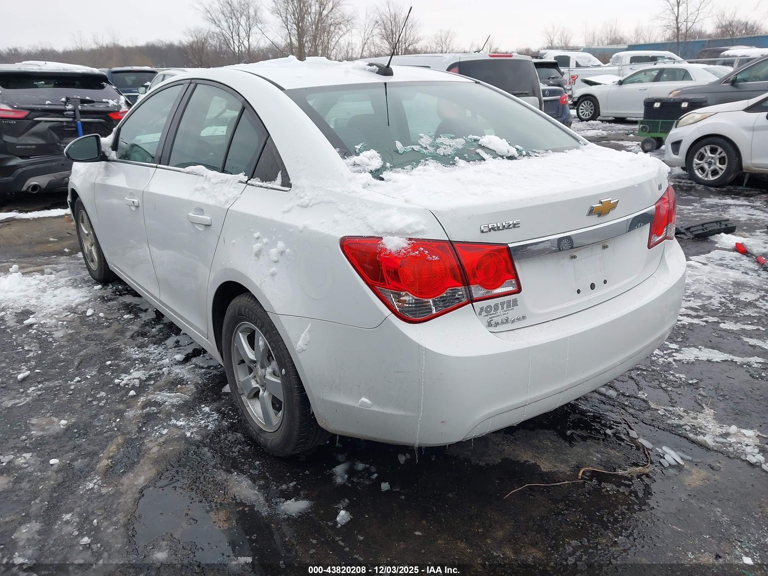 CHEVROLET CRUZE image 3