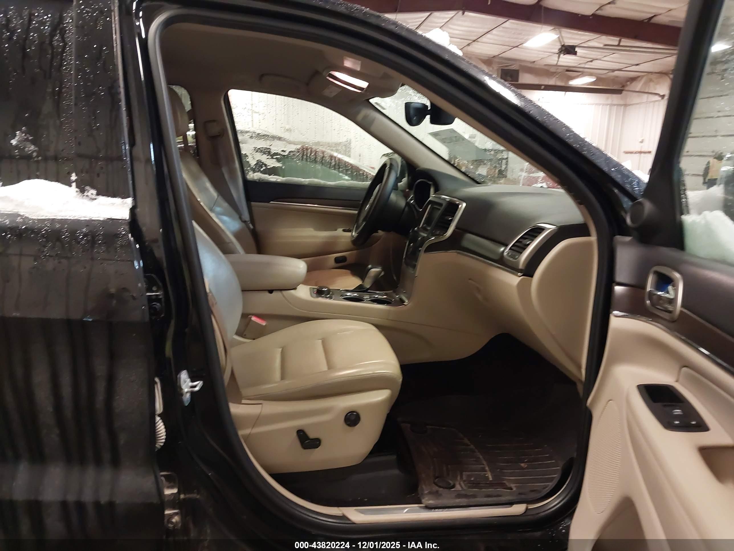 JEEP GRAND image 5