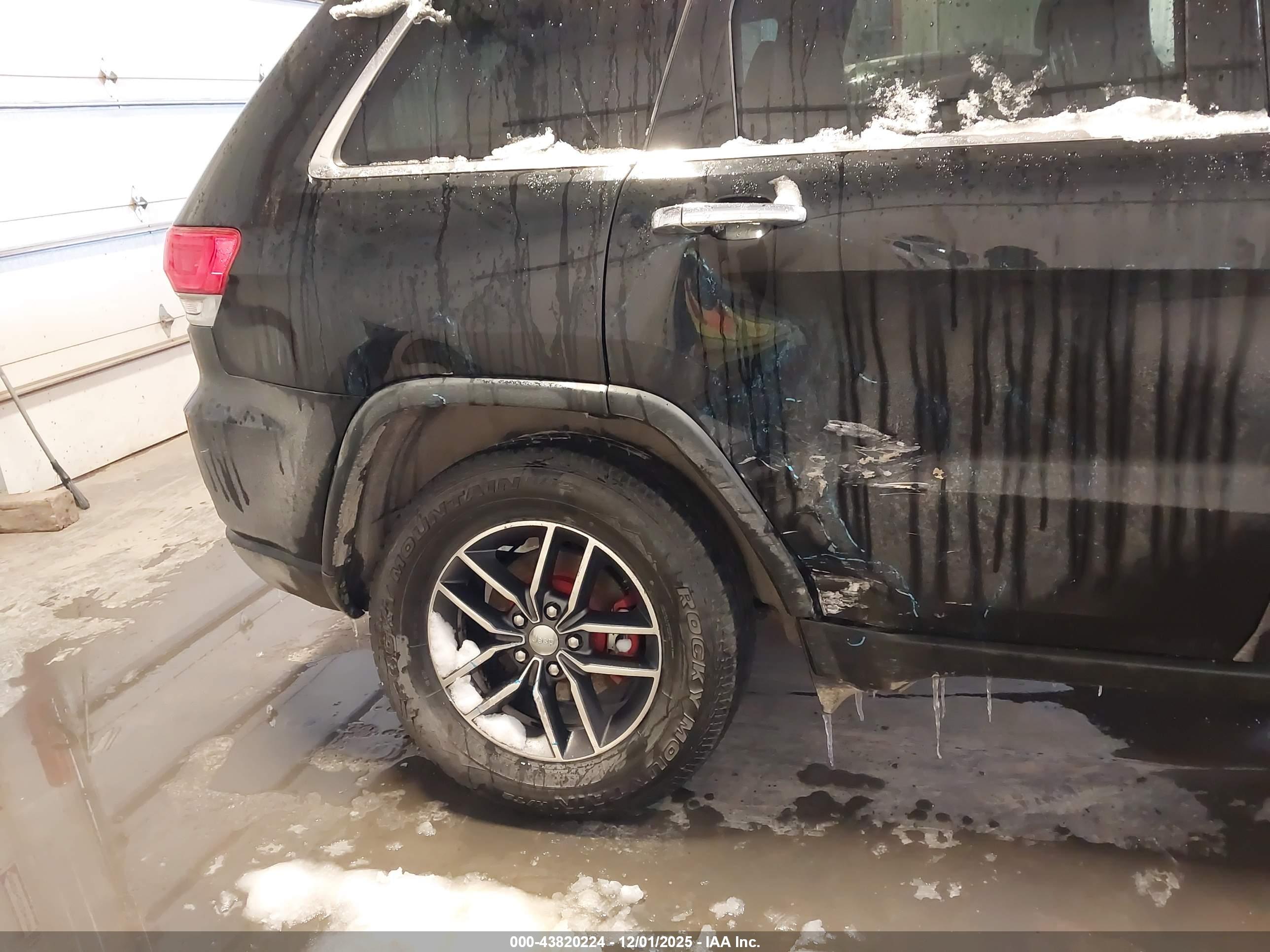 JEEP GRAND image 6