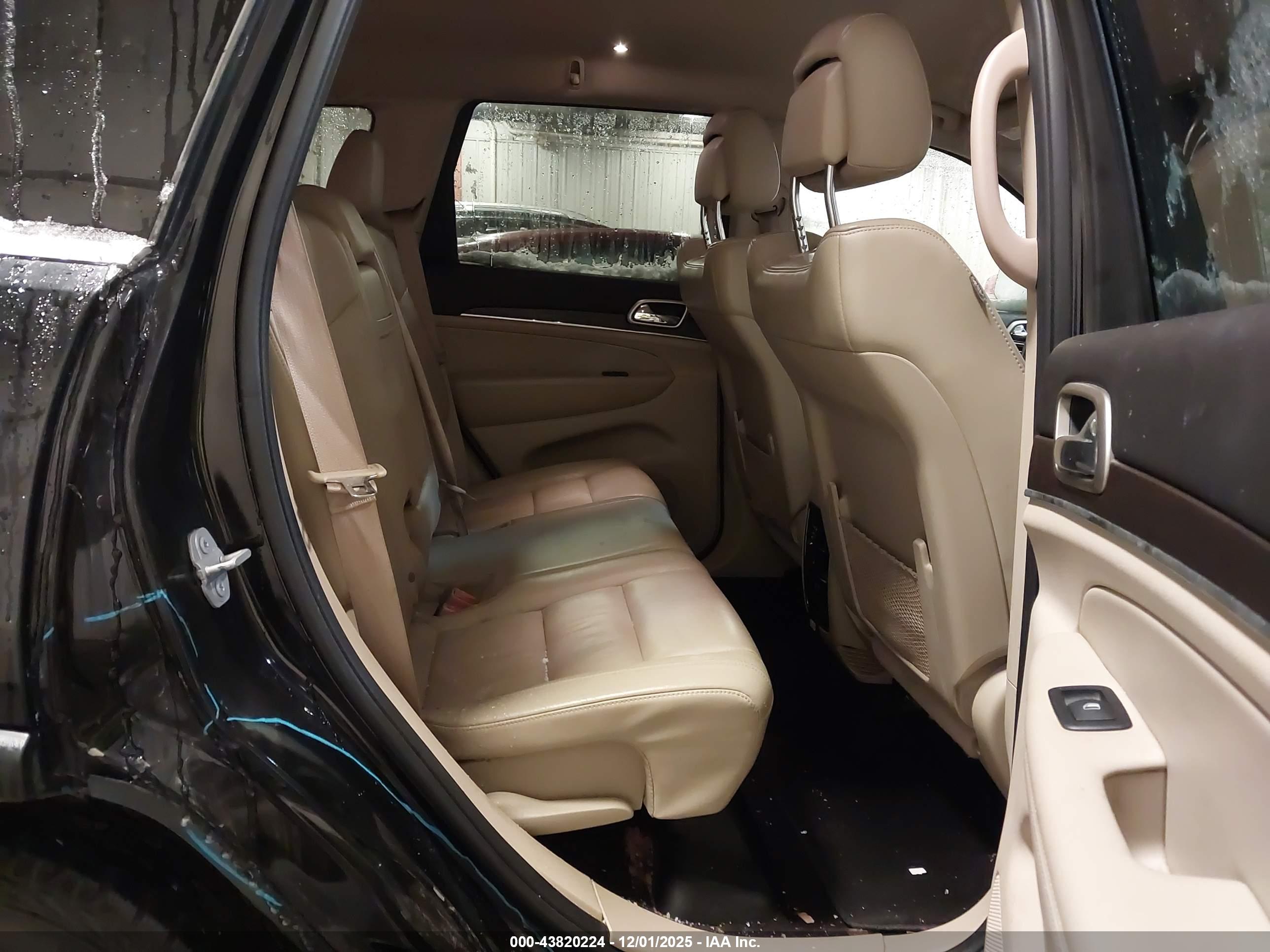 JEEP GRAND image 8