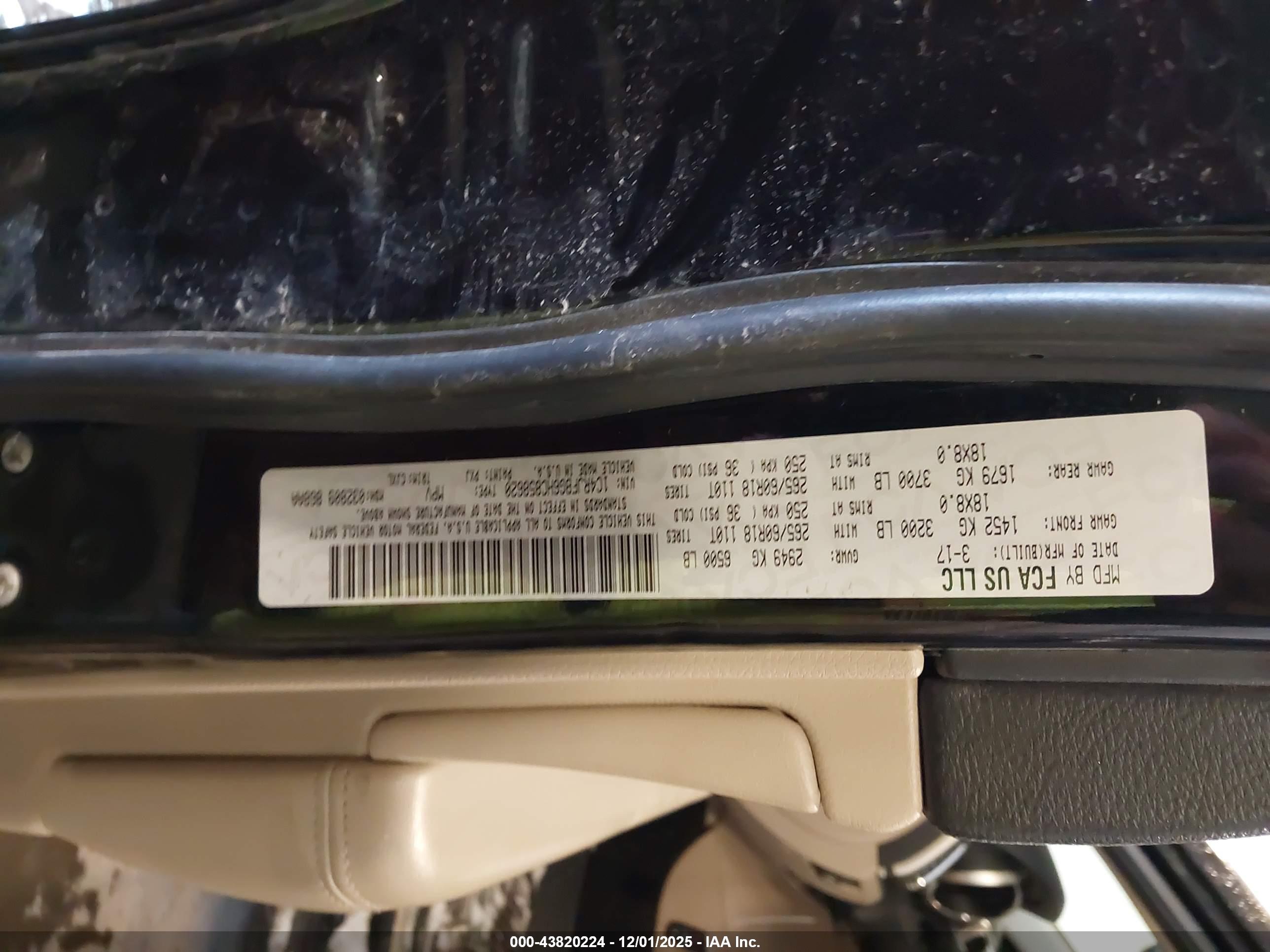 JEEP GRAND image 9