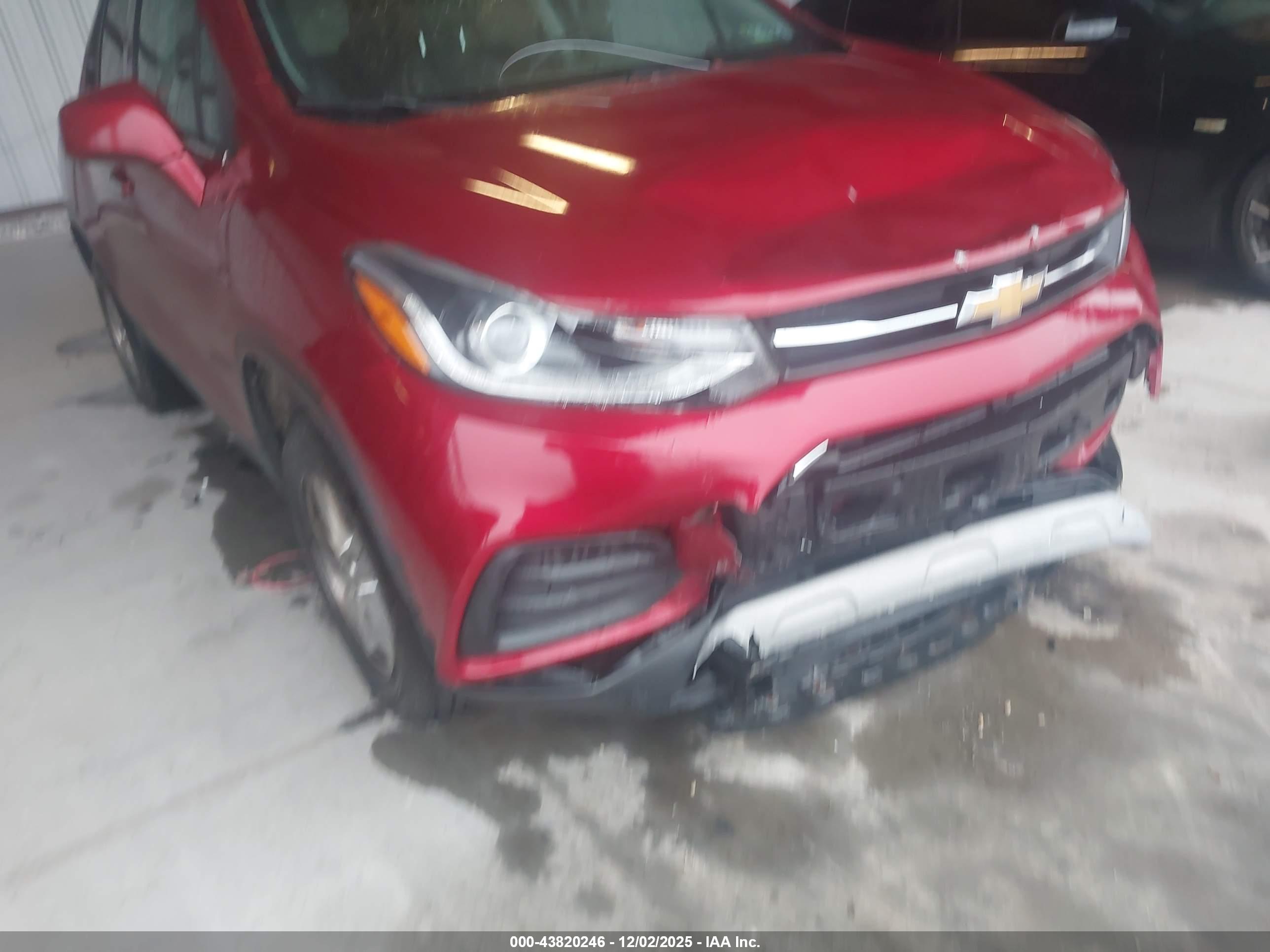 CHEVROLET TRAX image 6