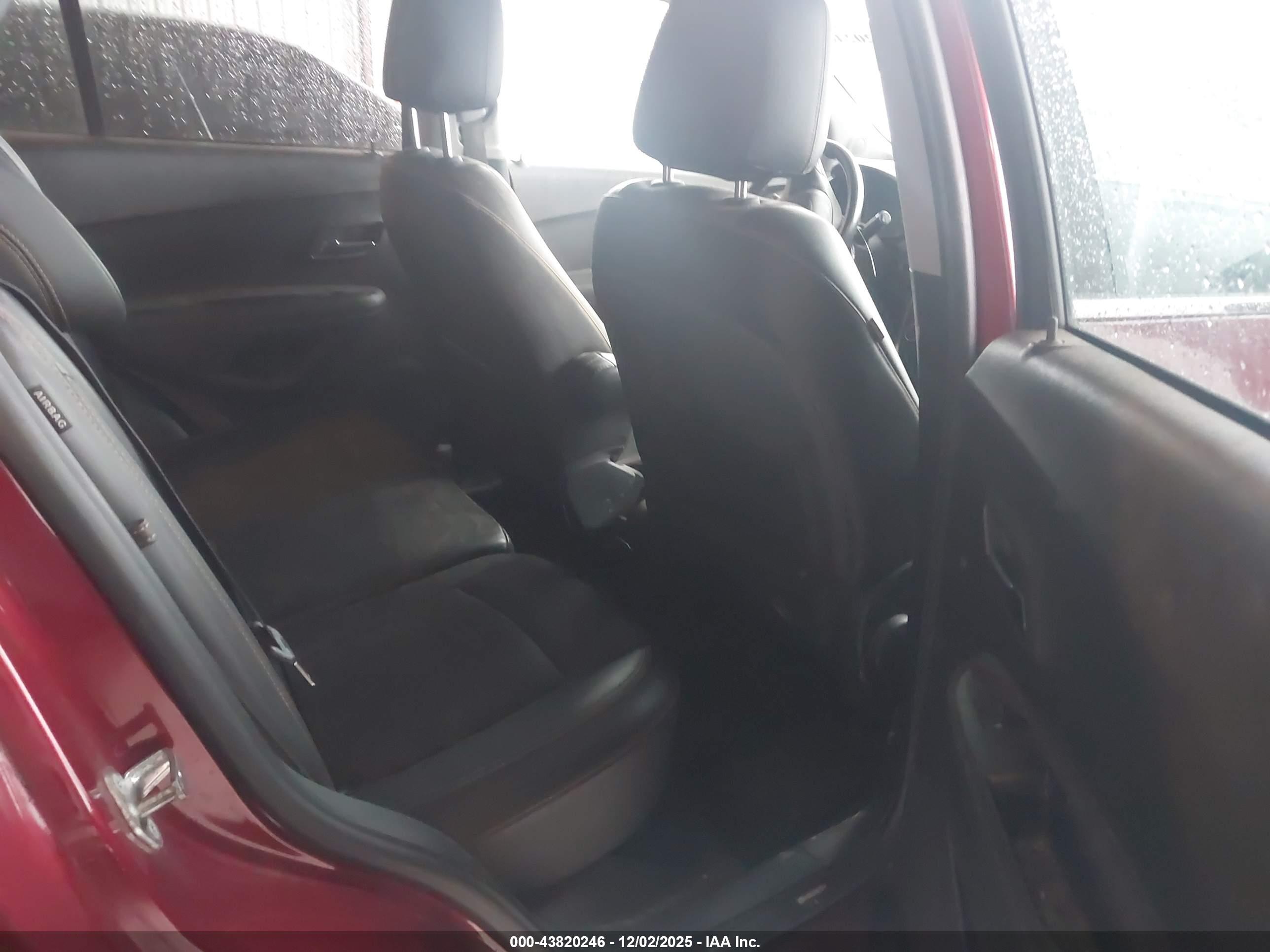 CHEVROLET TRAX image 8