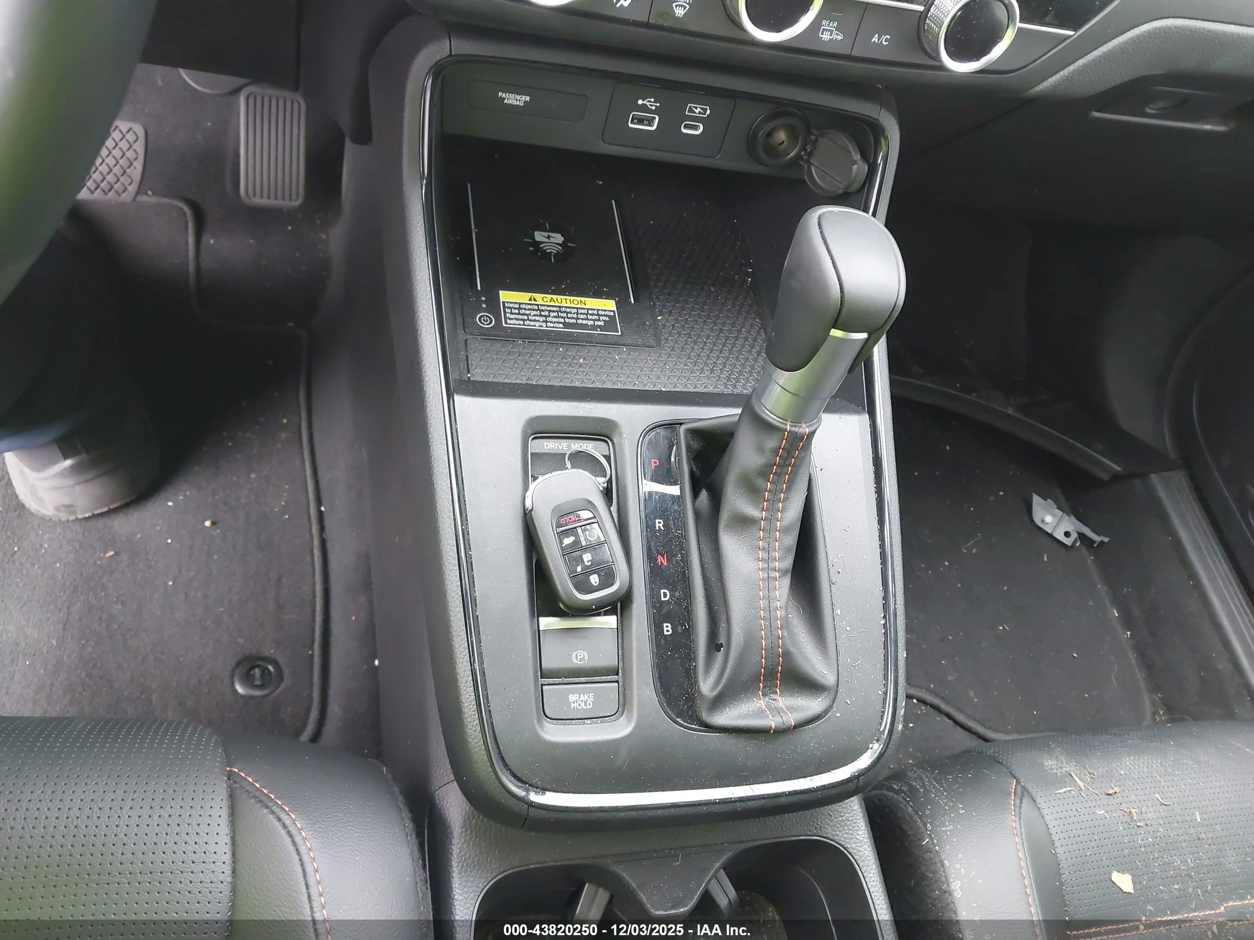 HONDA CR-V image 11