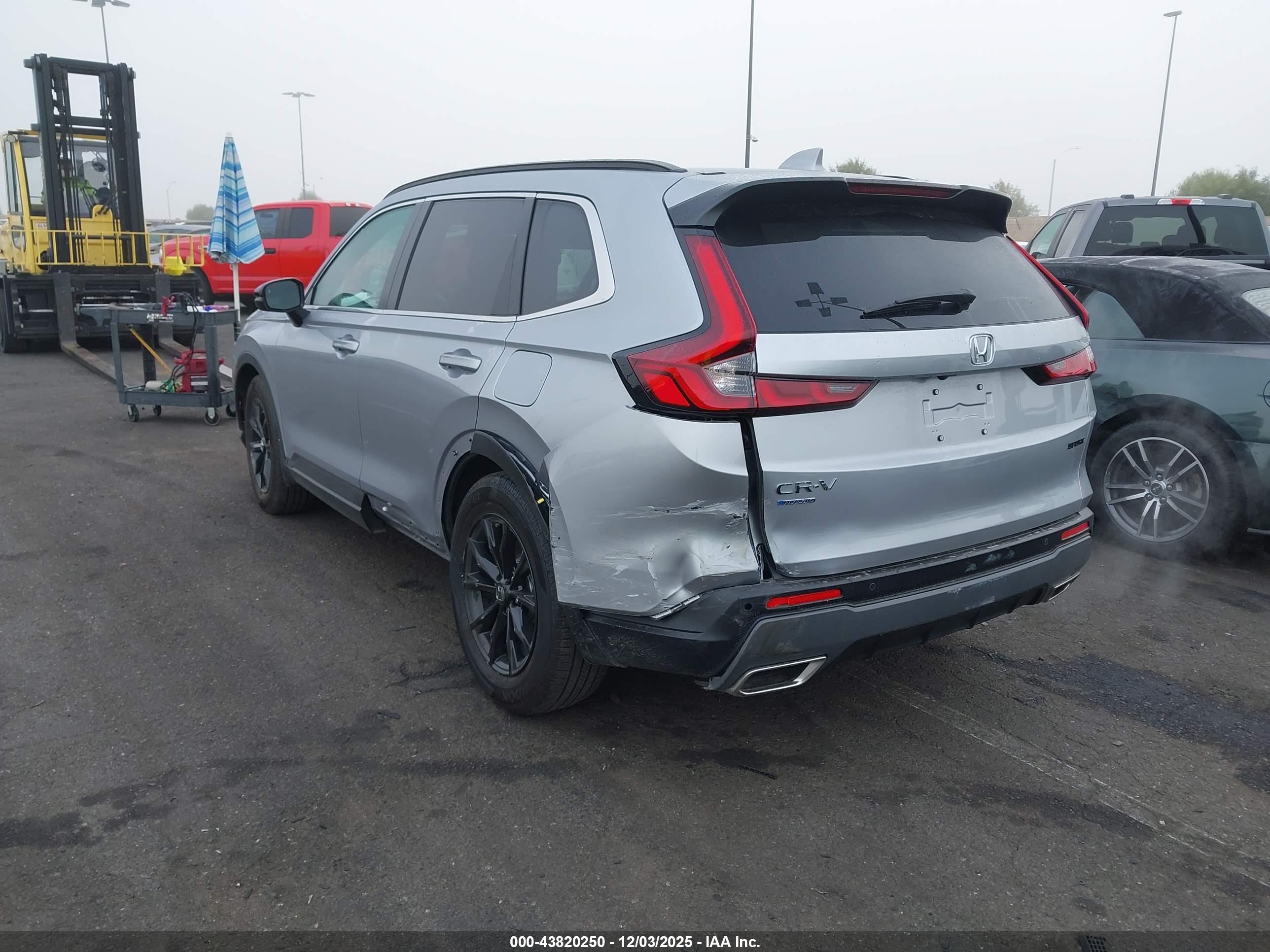 HONDA CR-V image 3