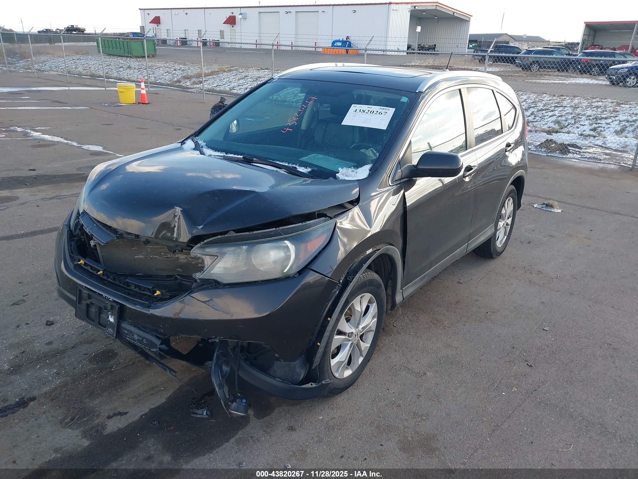HONDA CR-V image 2