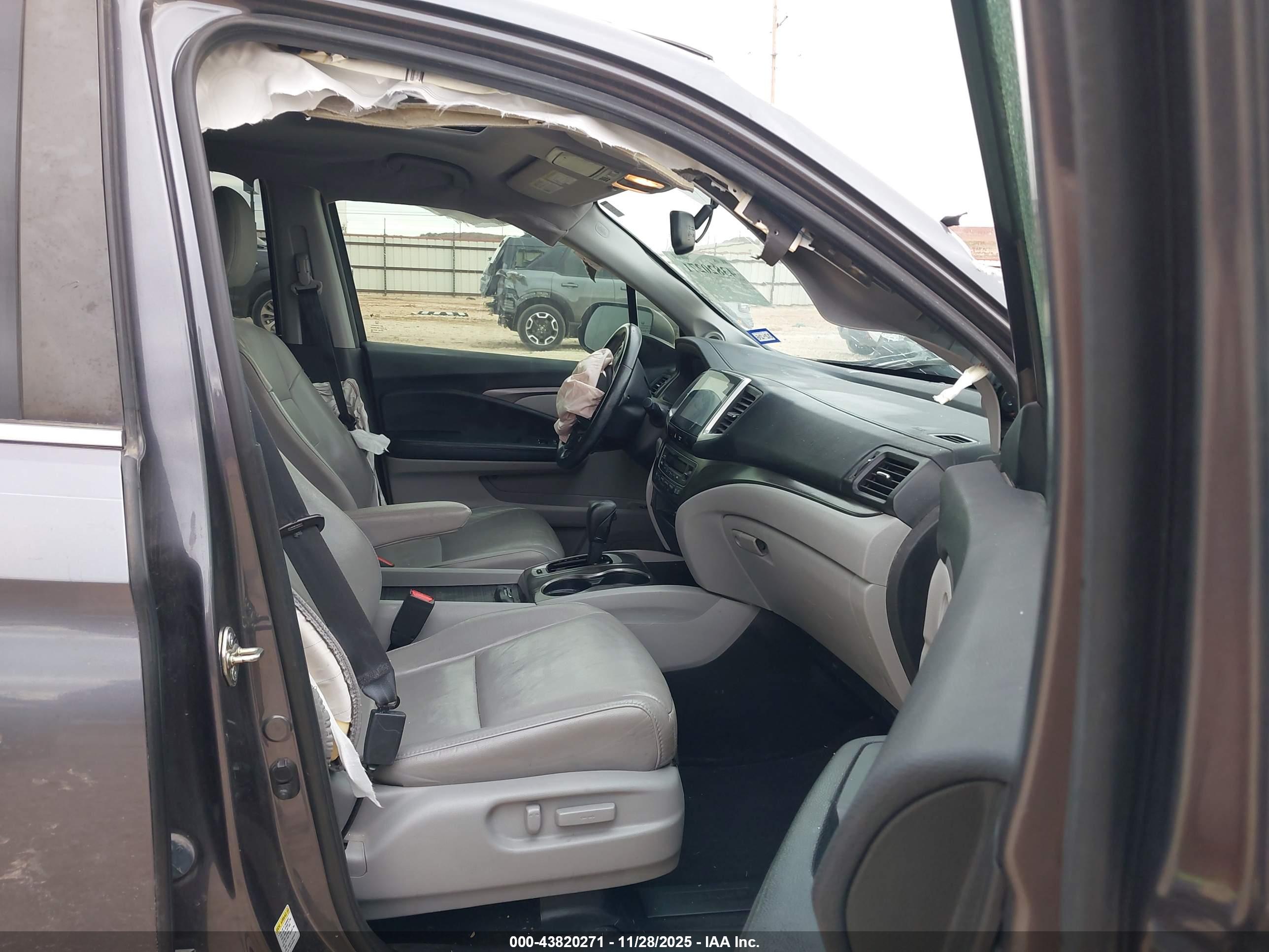 HONDA PILOT image 5