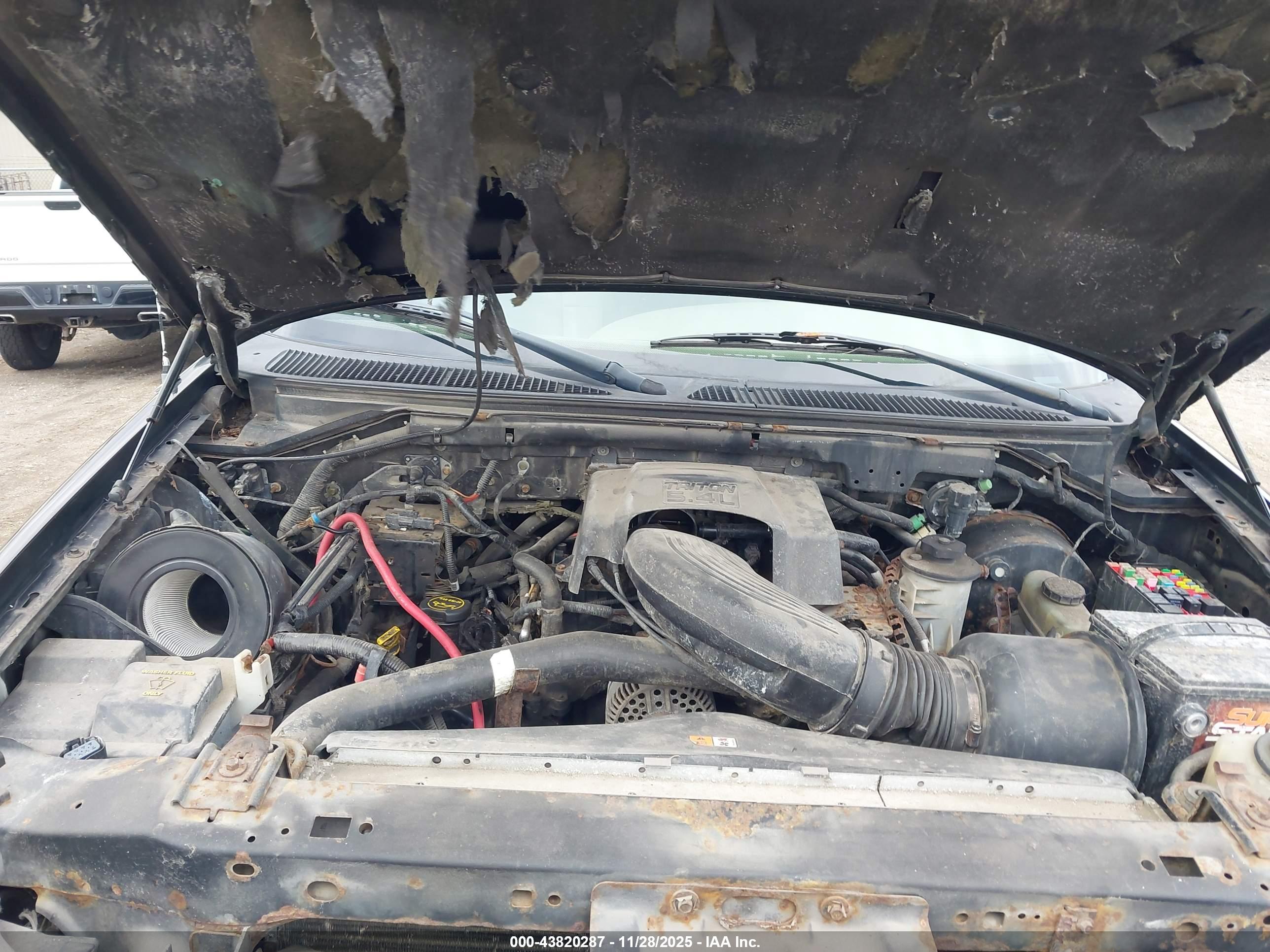 FORD F-150 image 10