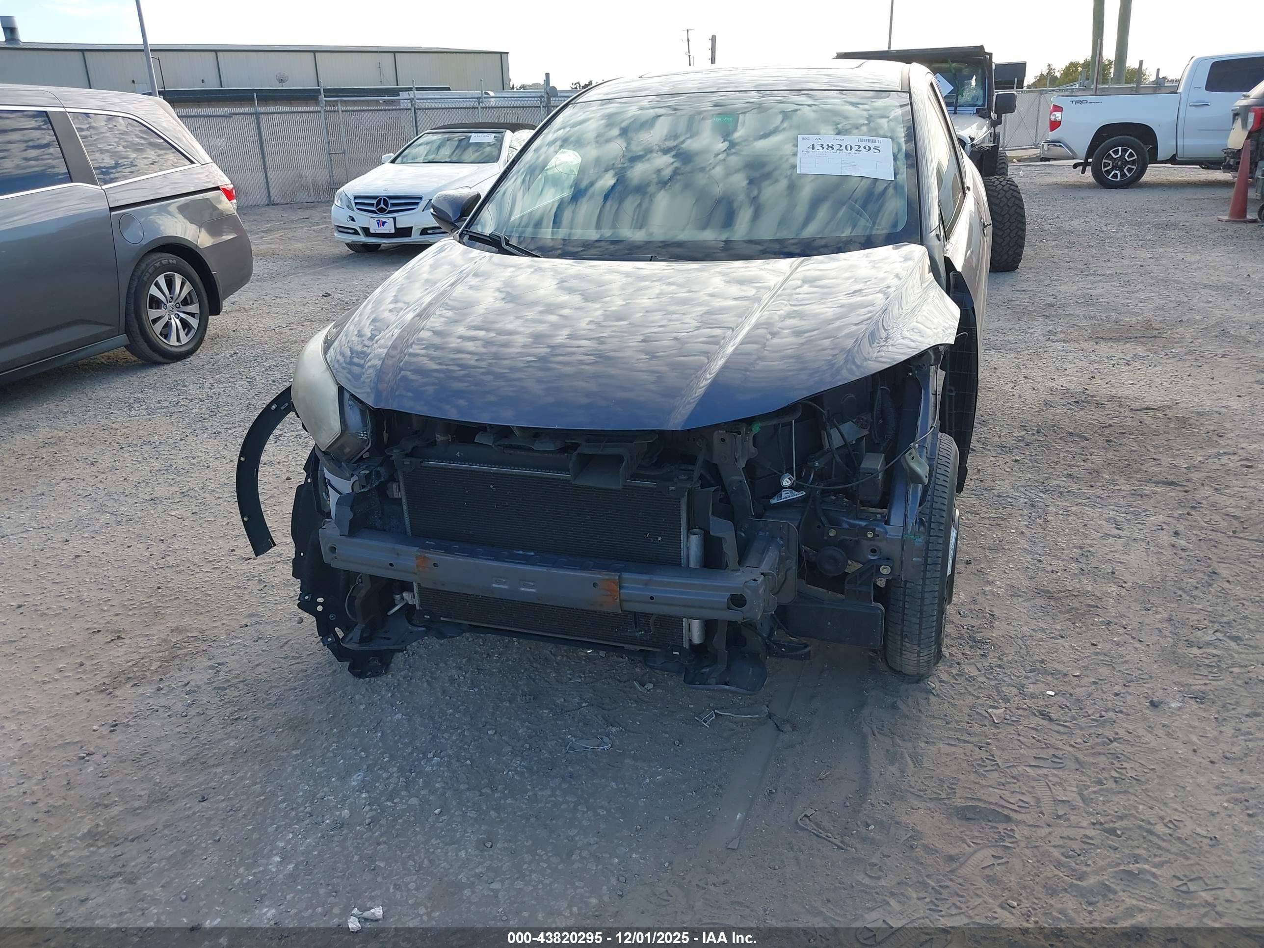 HONDA HR-V image 6