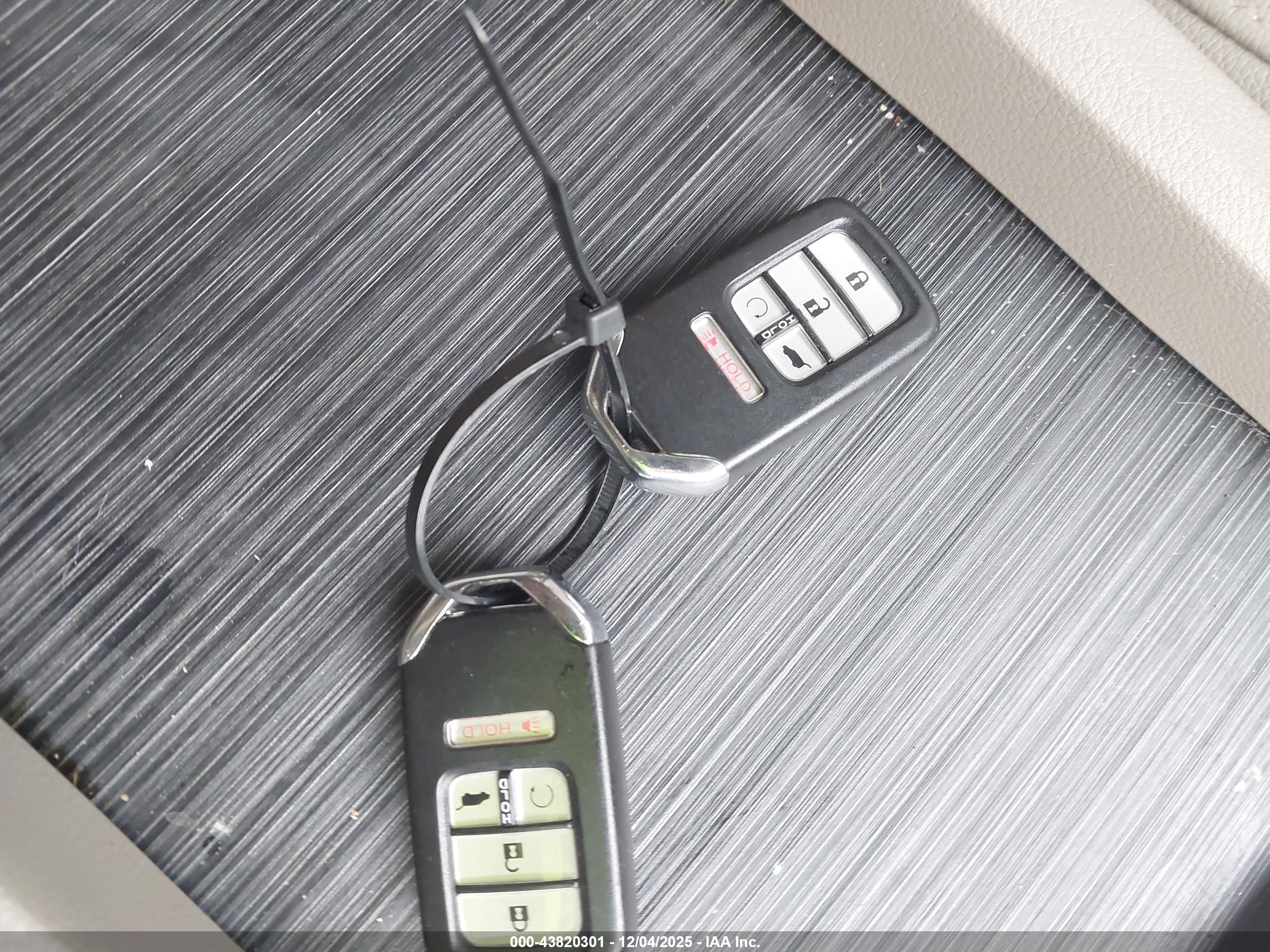 HONDA PILOT image 11