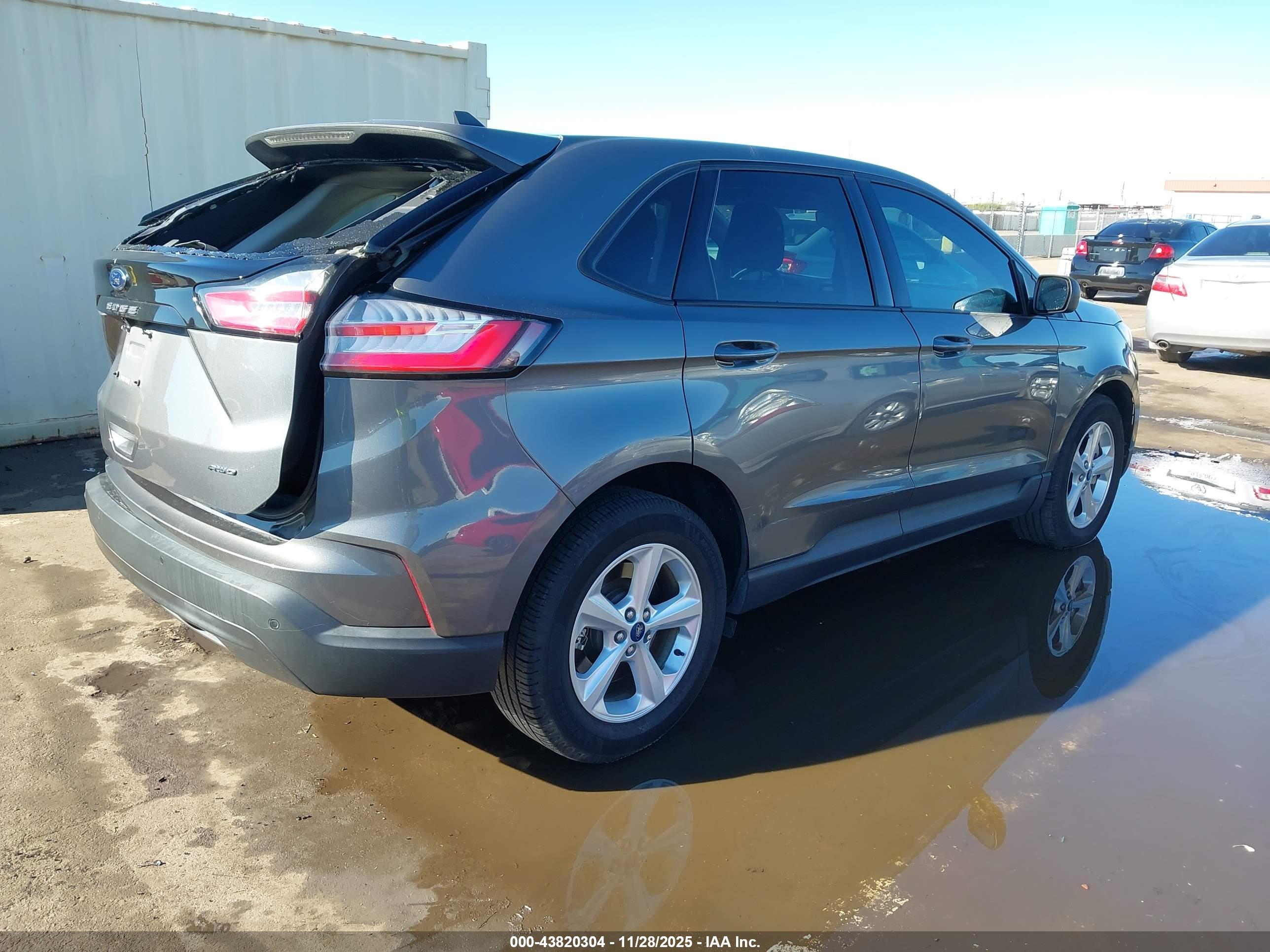 FORD EDGE image 4