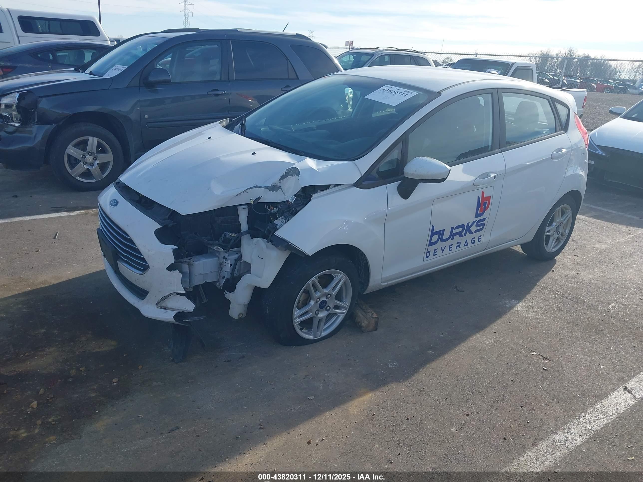 FORD FIESTA image 2