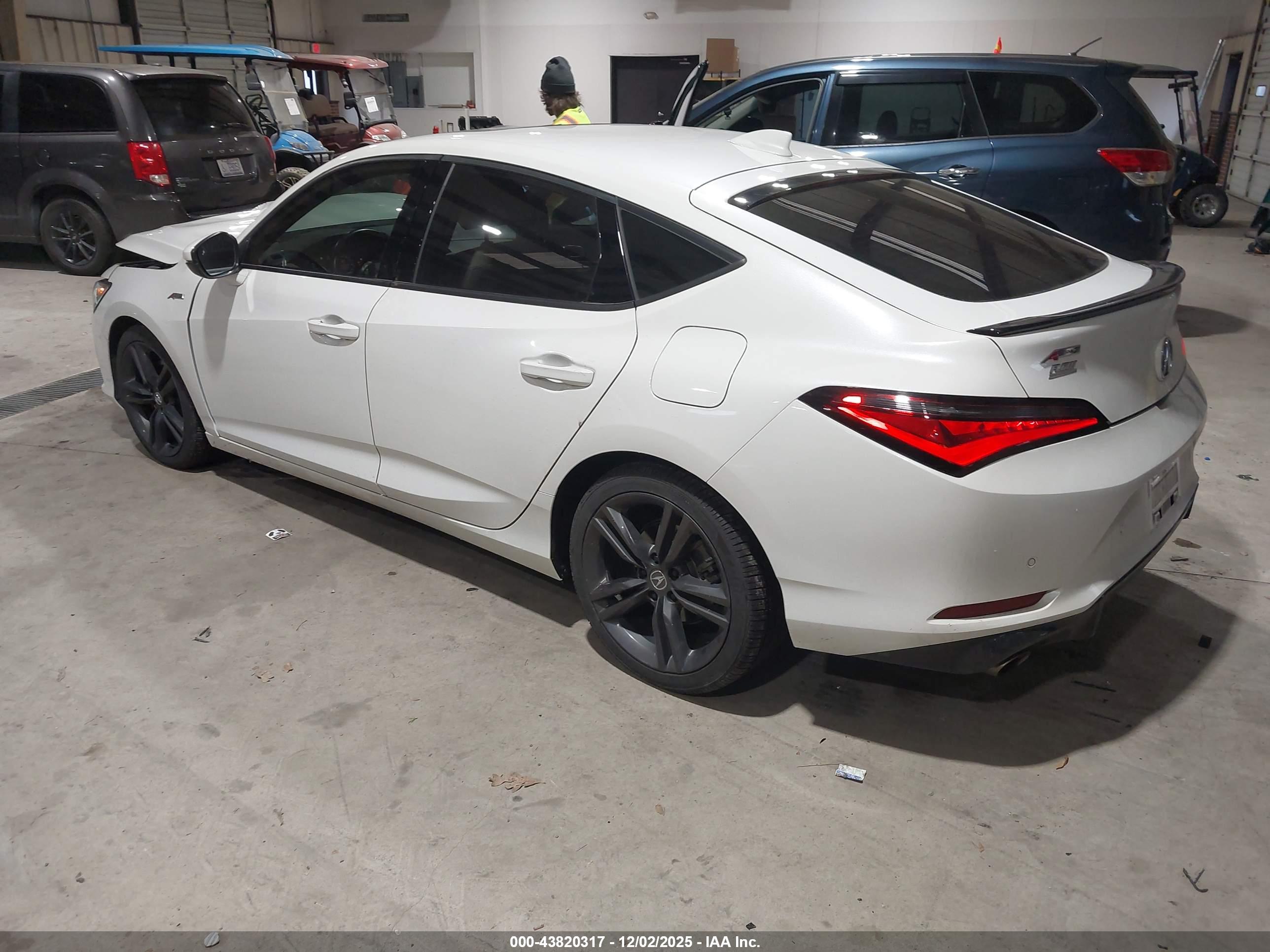 ACURA INTEGRA image 3