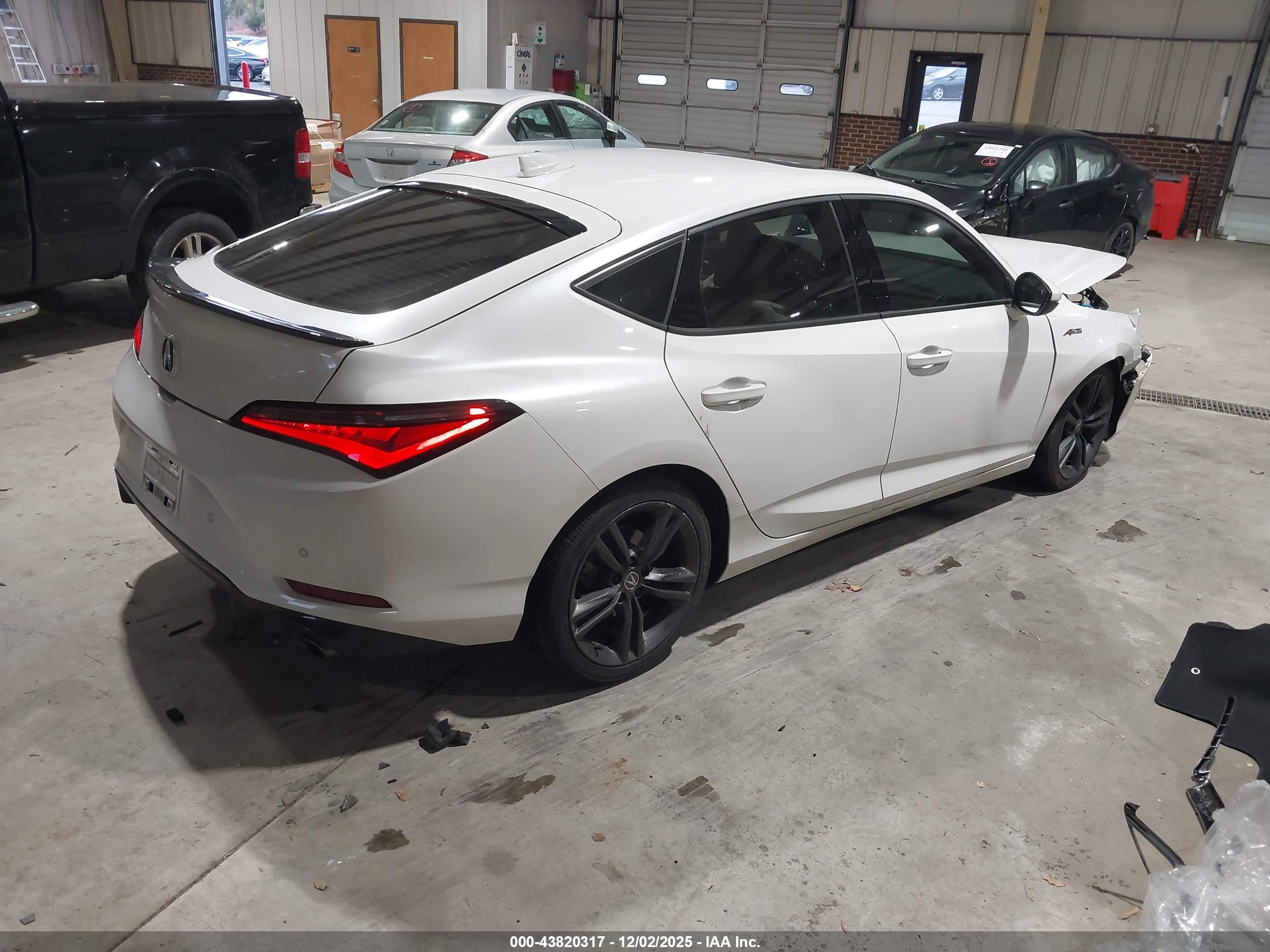 ACURA INTEGRA image 4