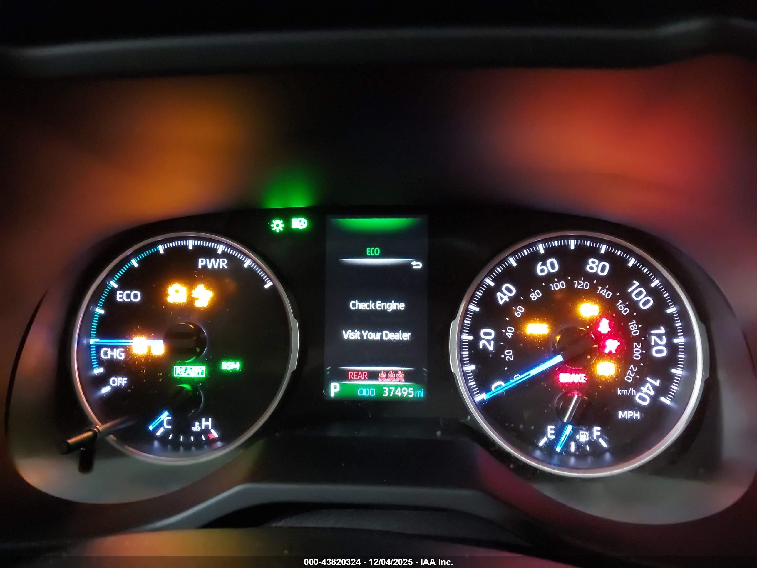 TOYOTA RAV4 image 7