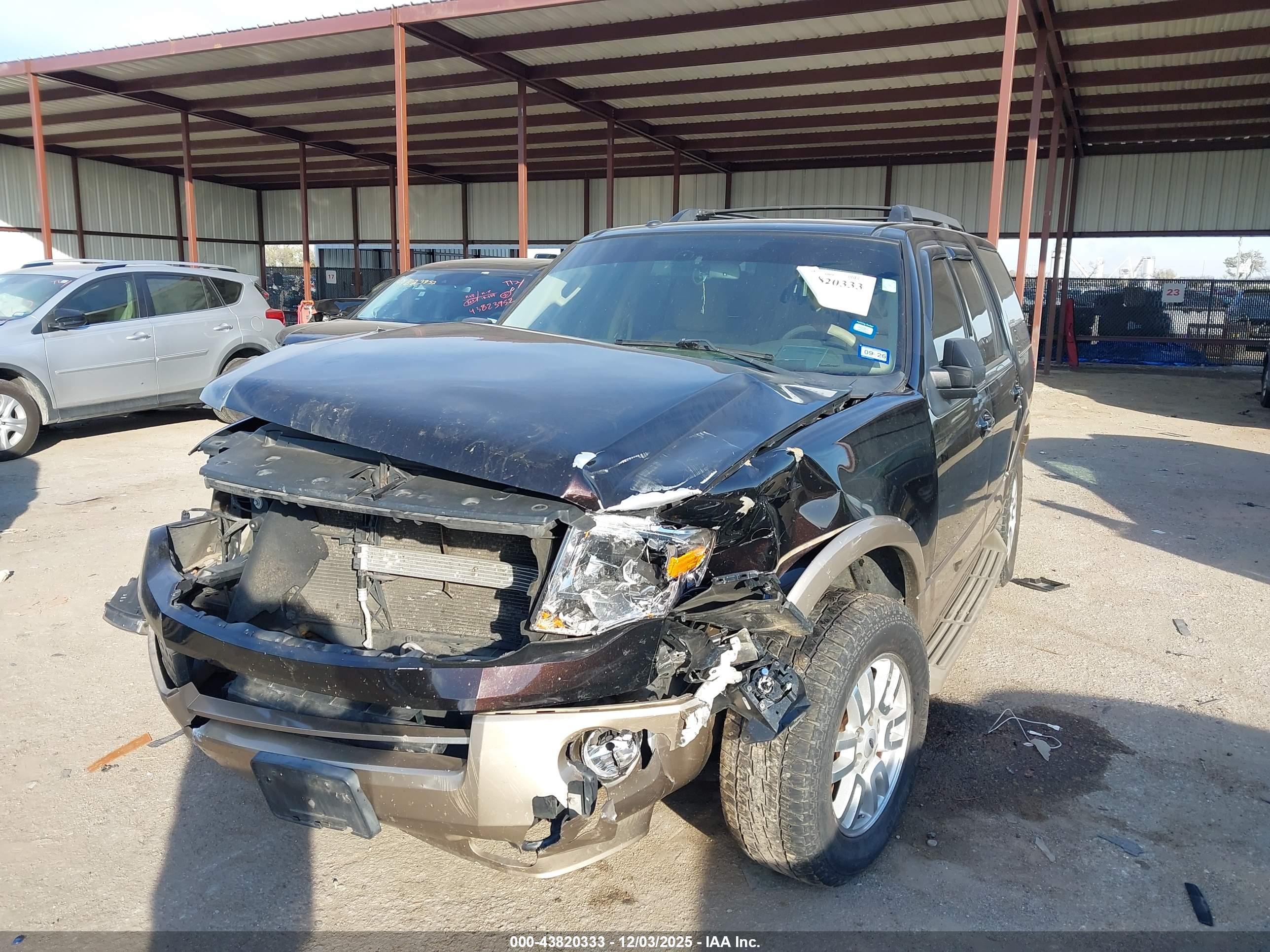 FORD EXPEDITION image 2