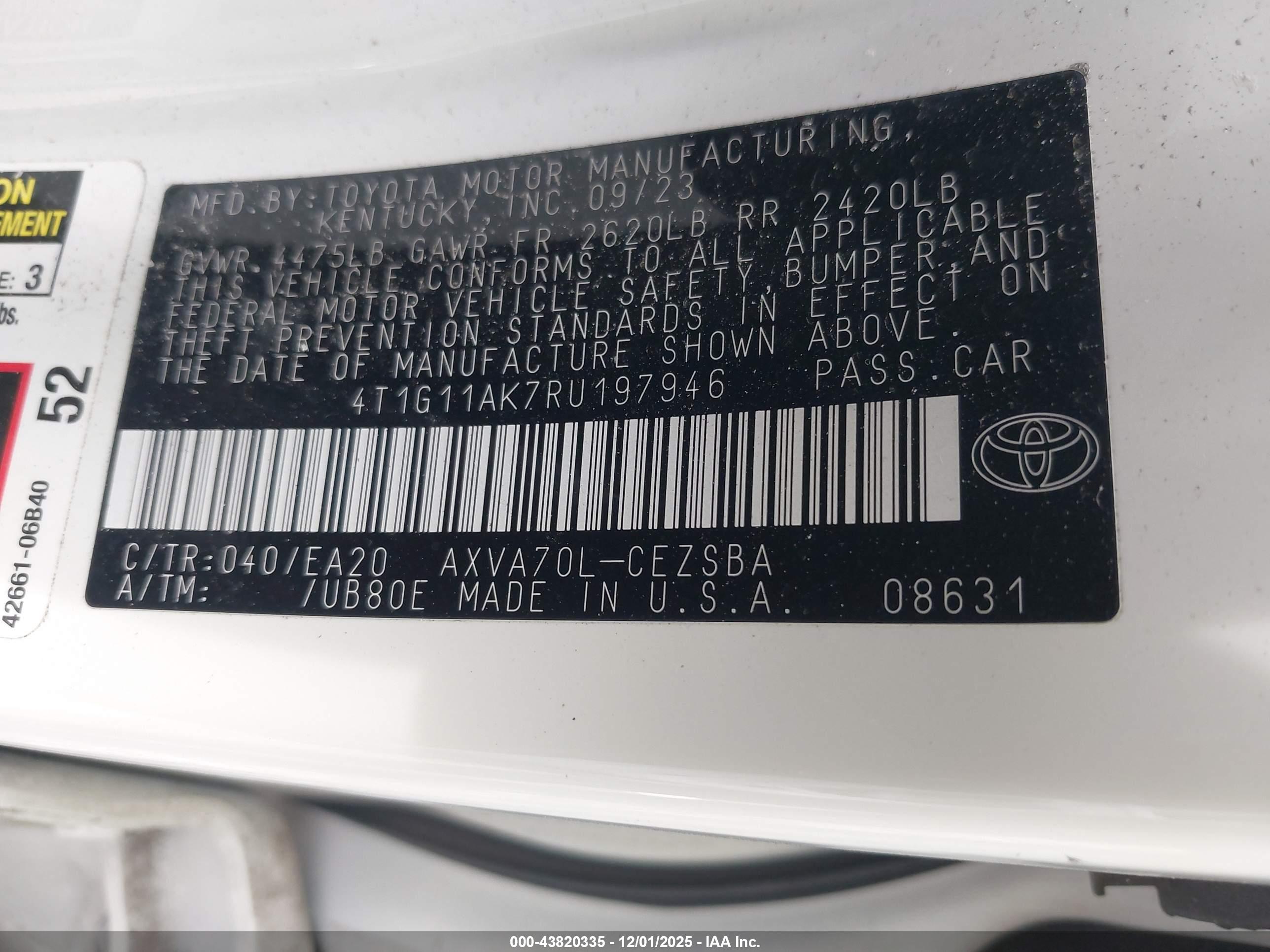 TOYOTA CAMRY image 9