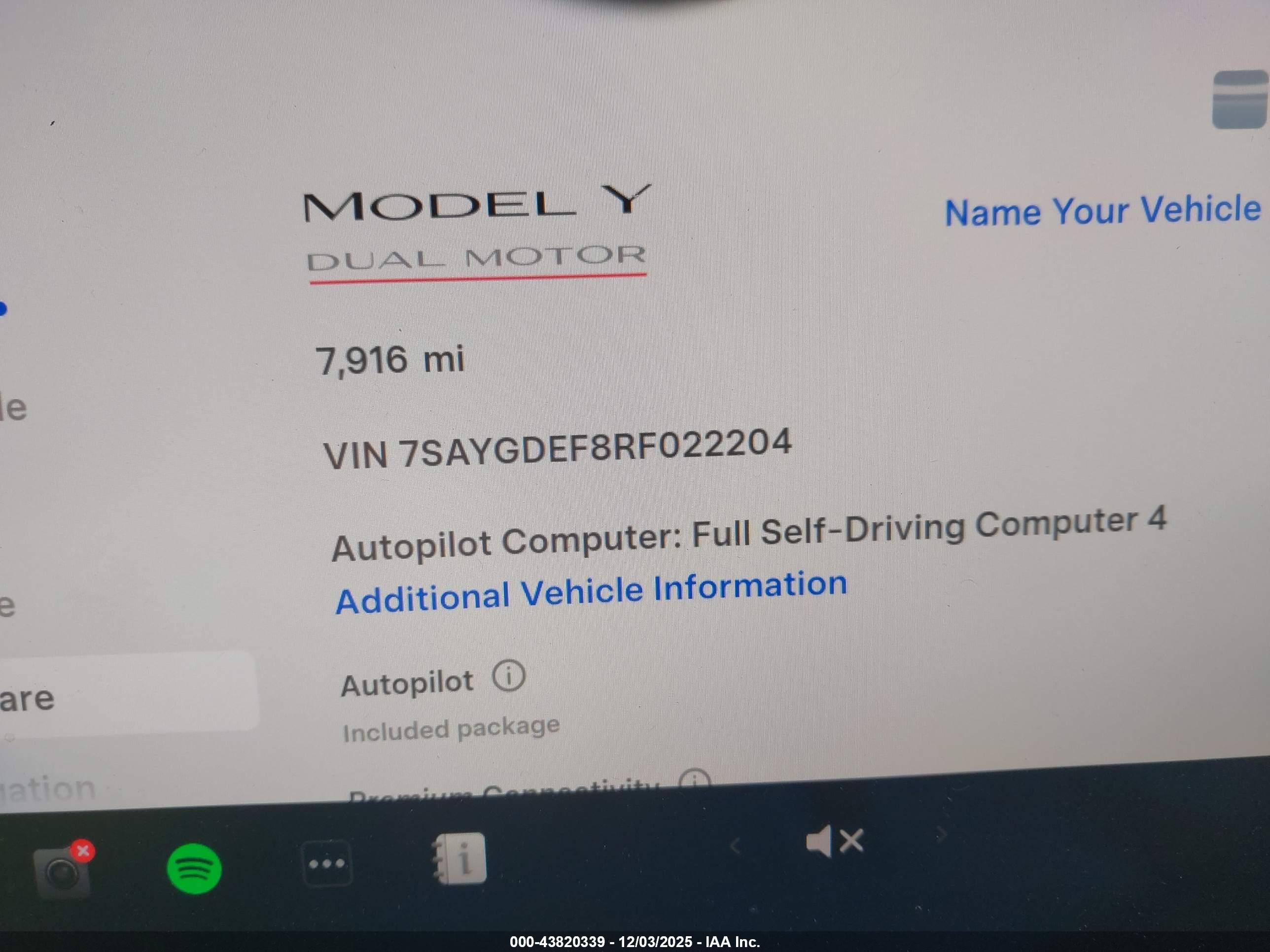 TESLA MODEL image 7