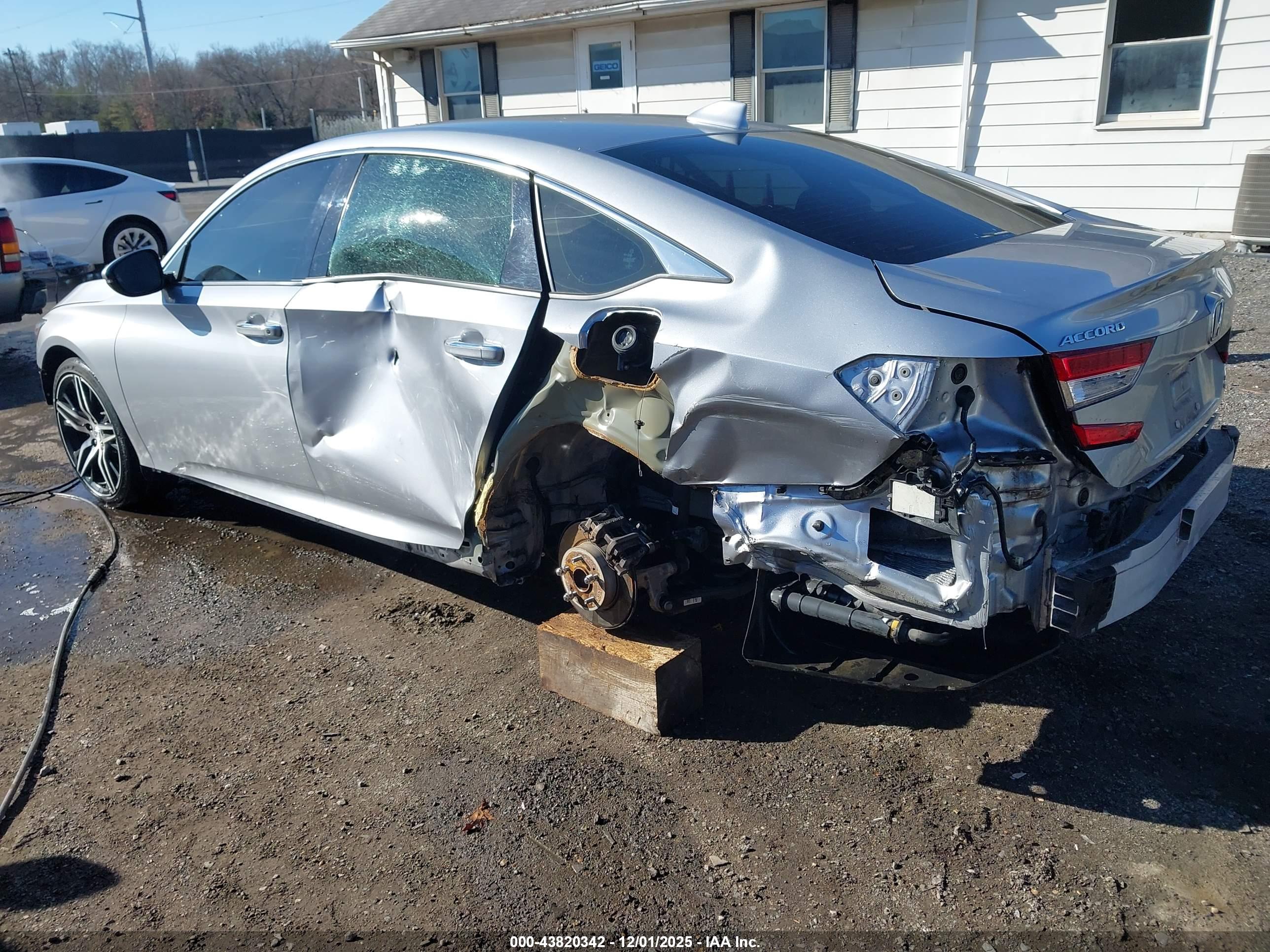 HONDA ACCORD image 3