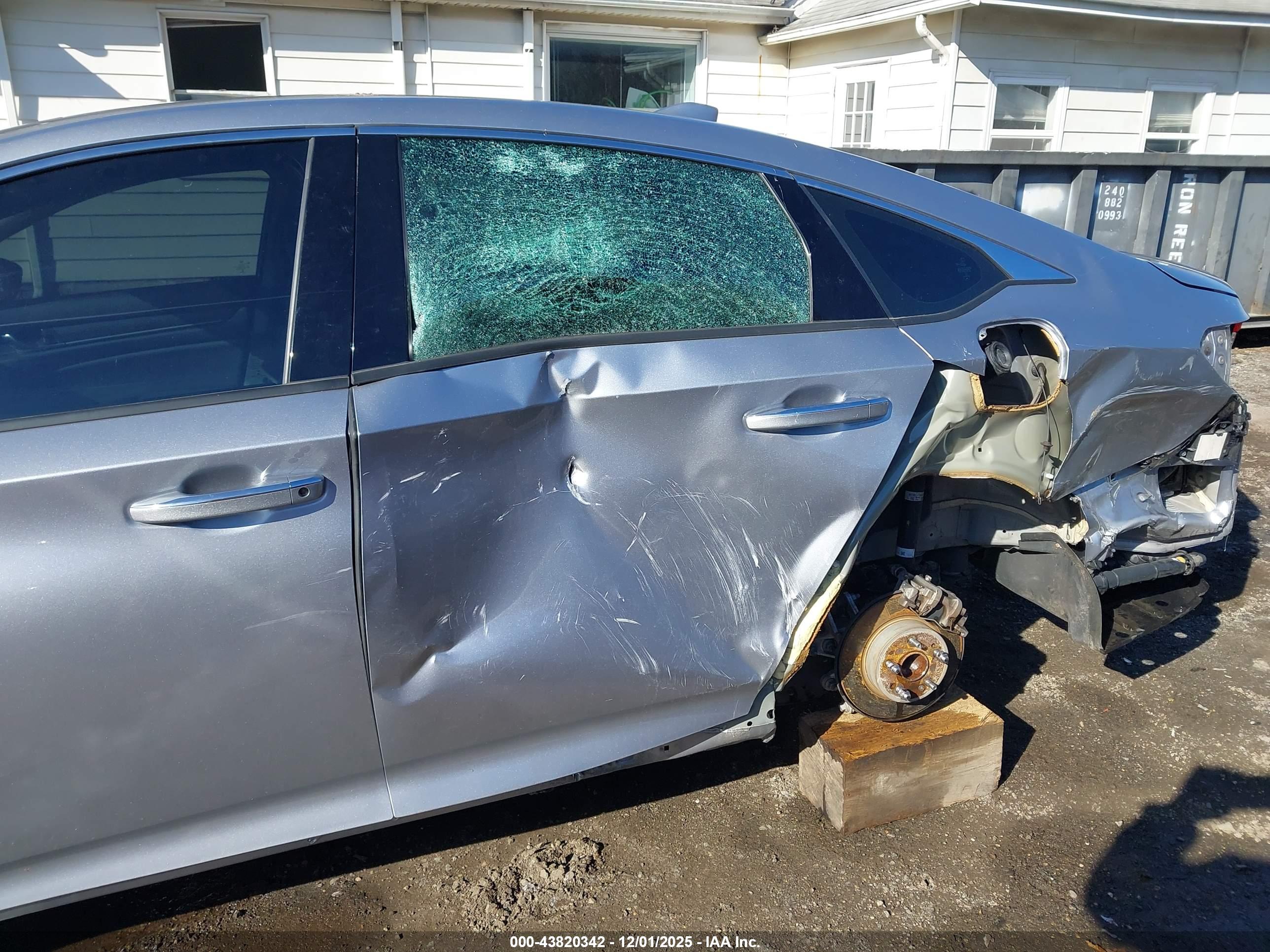 HONDA ACCORD image 6