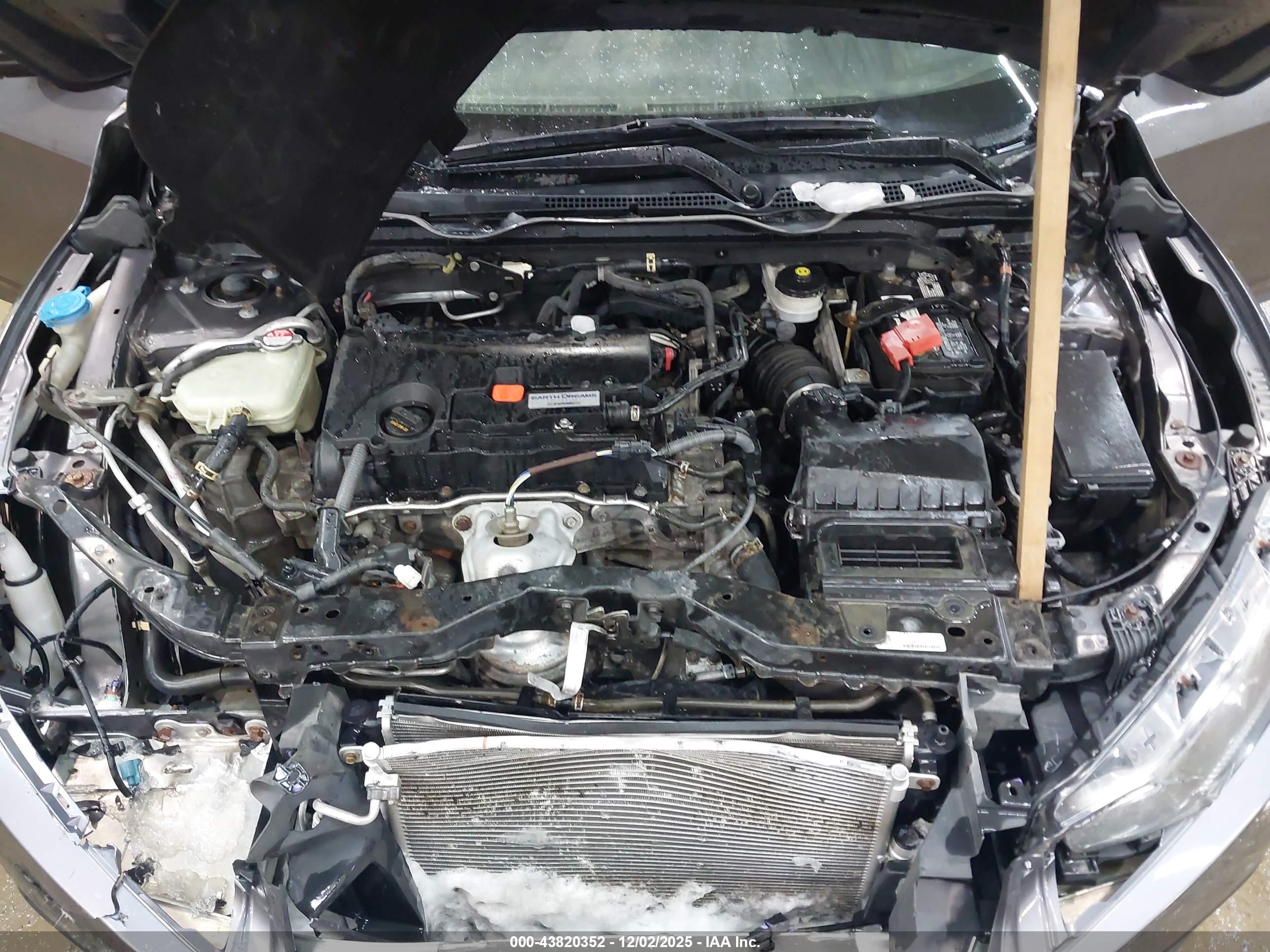 HONDA CIVIC image 10