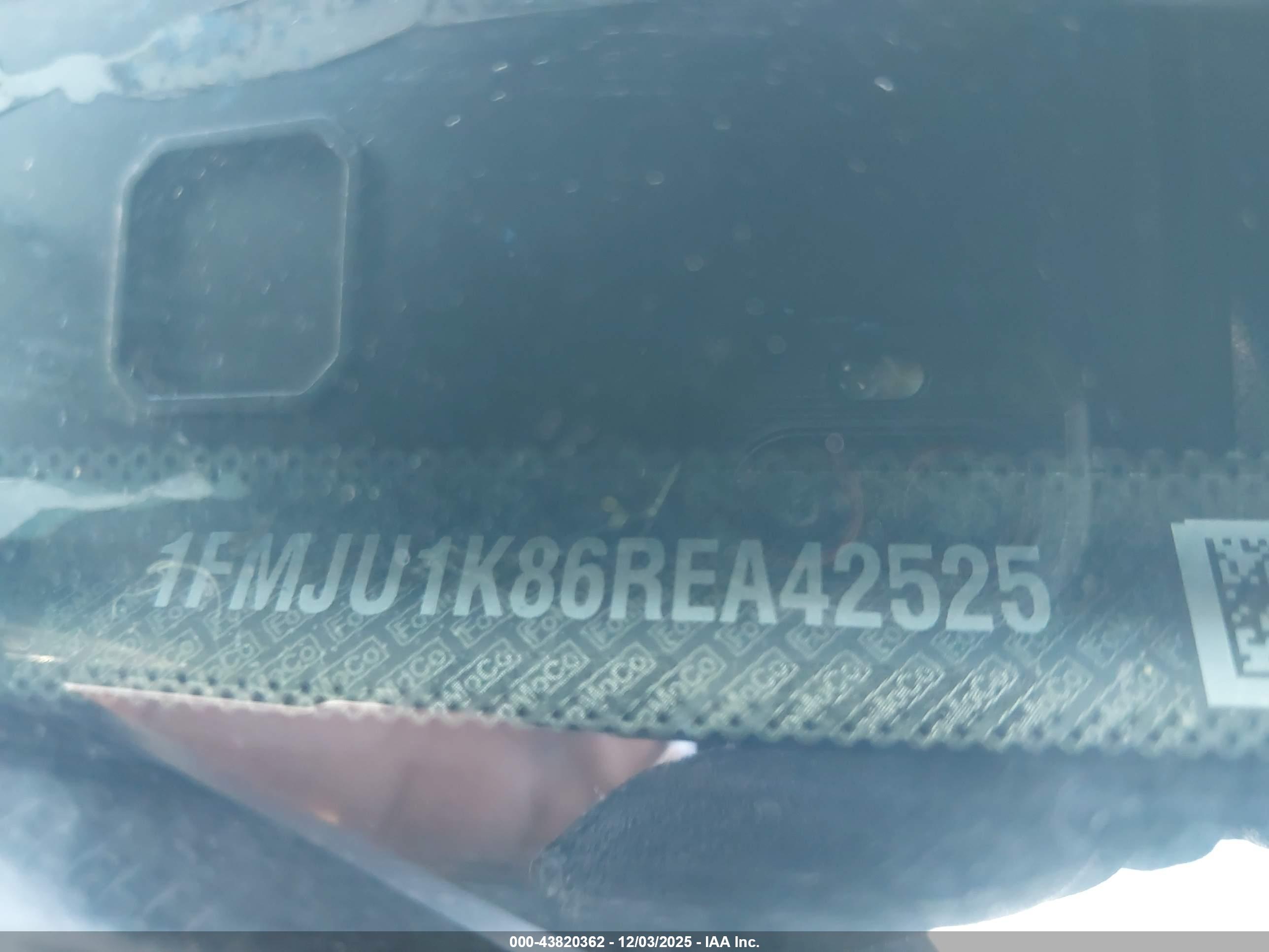 FORD EXPEDITION image 9
