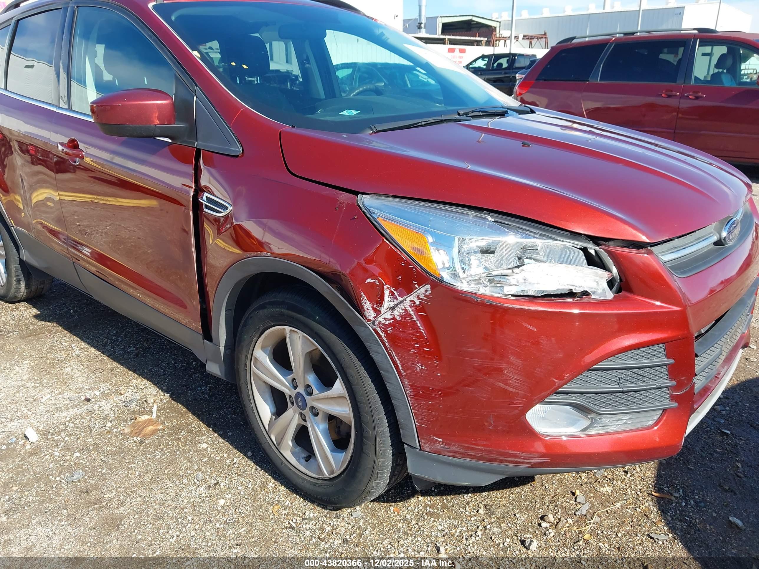 FORD ESCAPE image 6