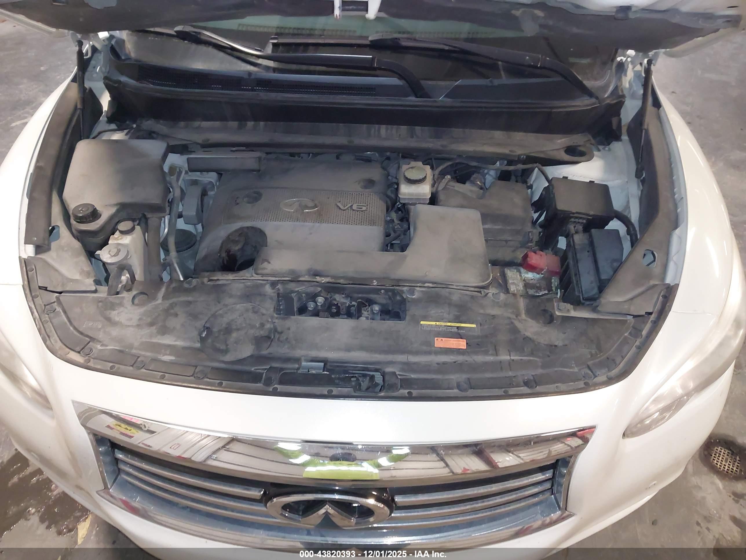 INFINITI QX60 image 10