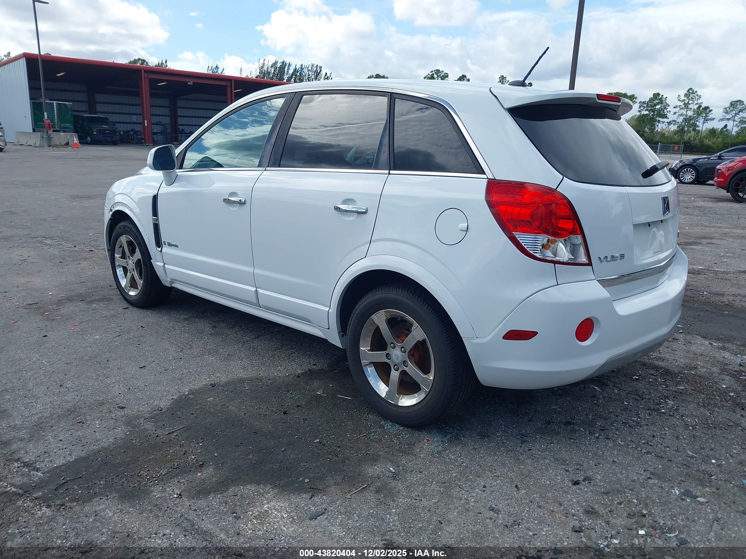 SATURN VUE image 3