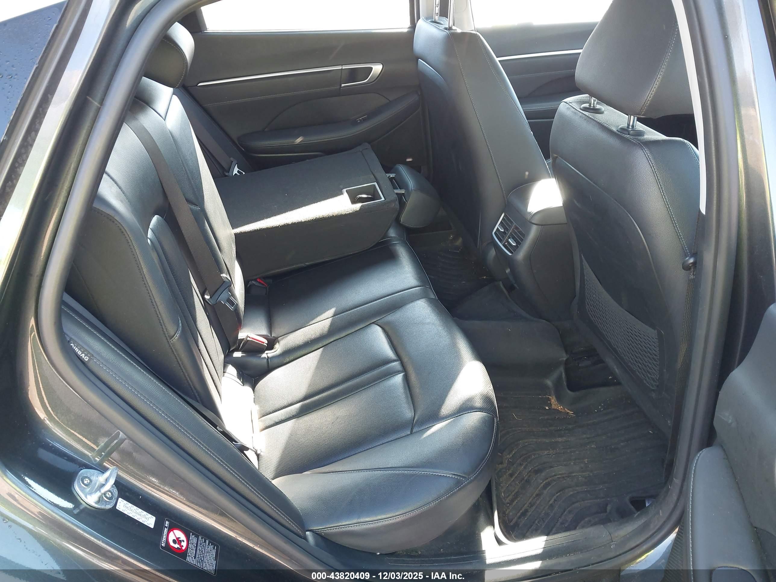 HYUNDAI SONATA image 8