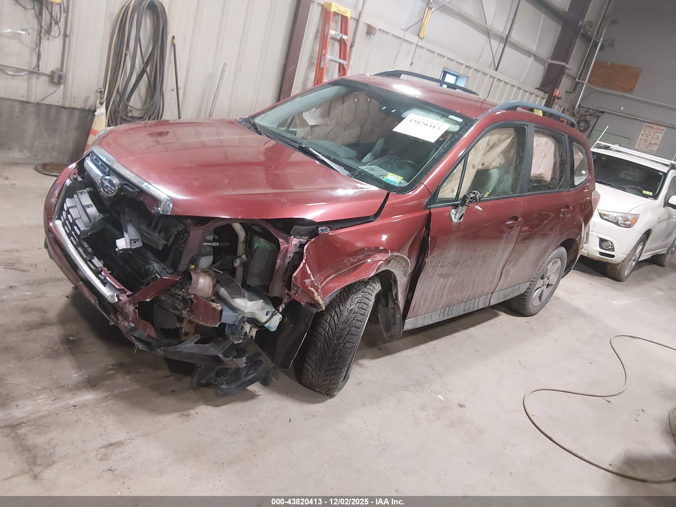 SUBARU FORESTER image 2