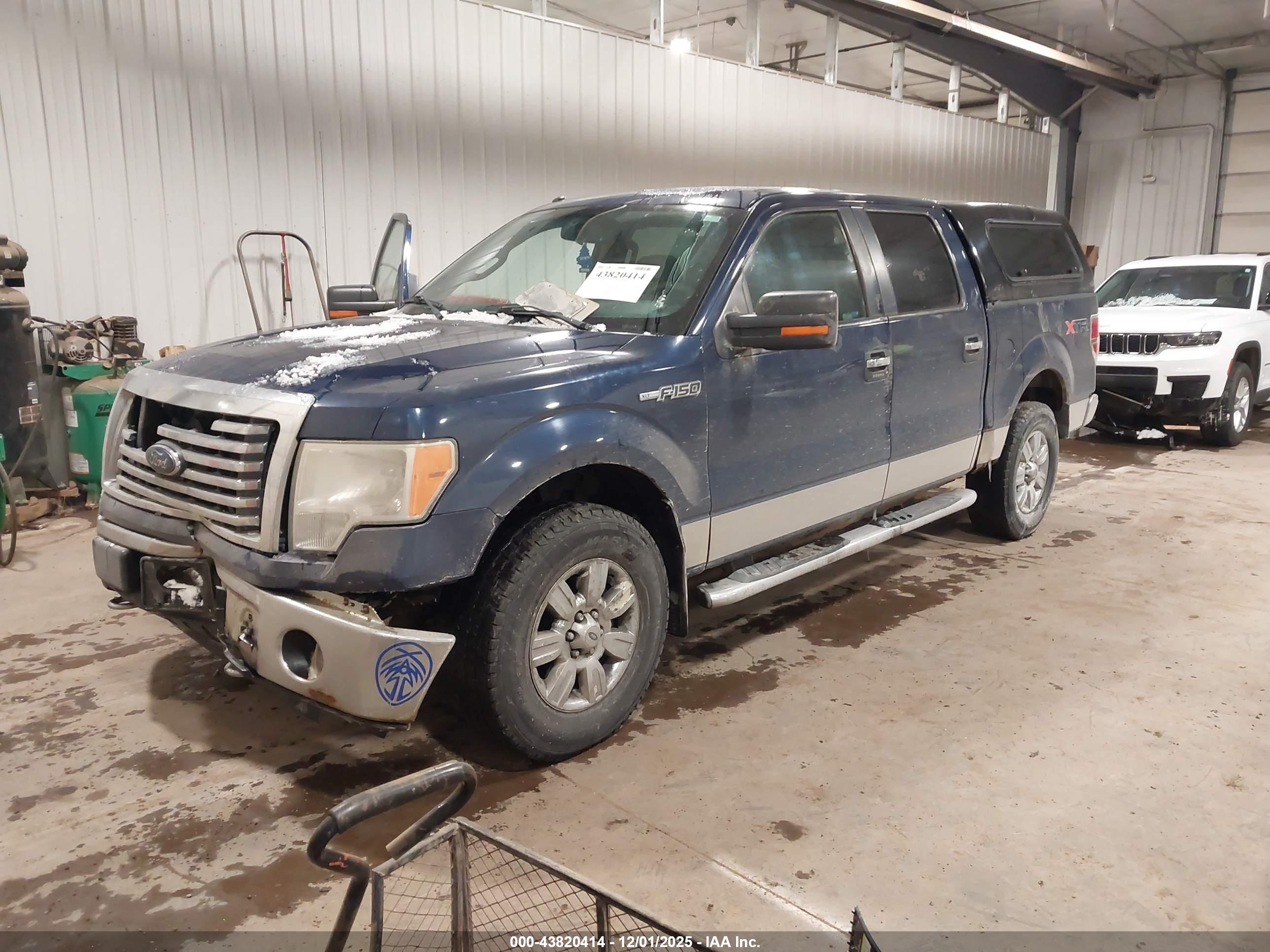 FORD F-150 image 2