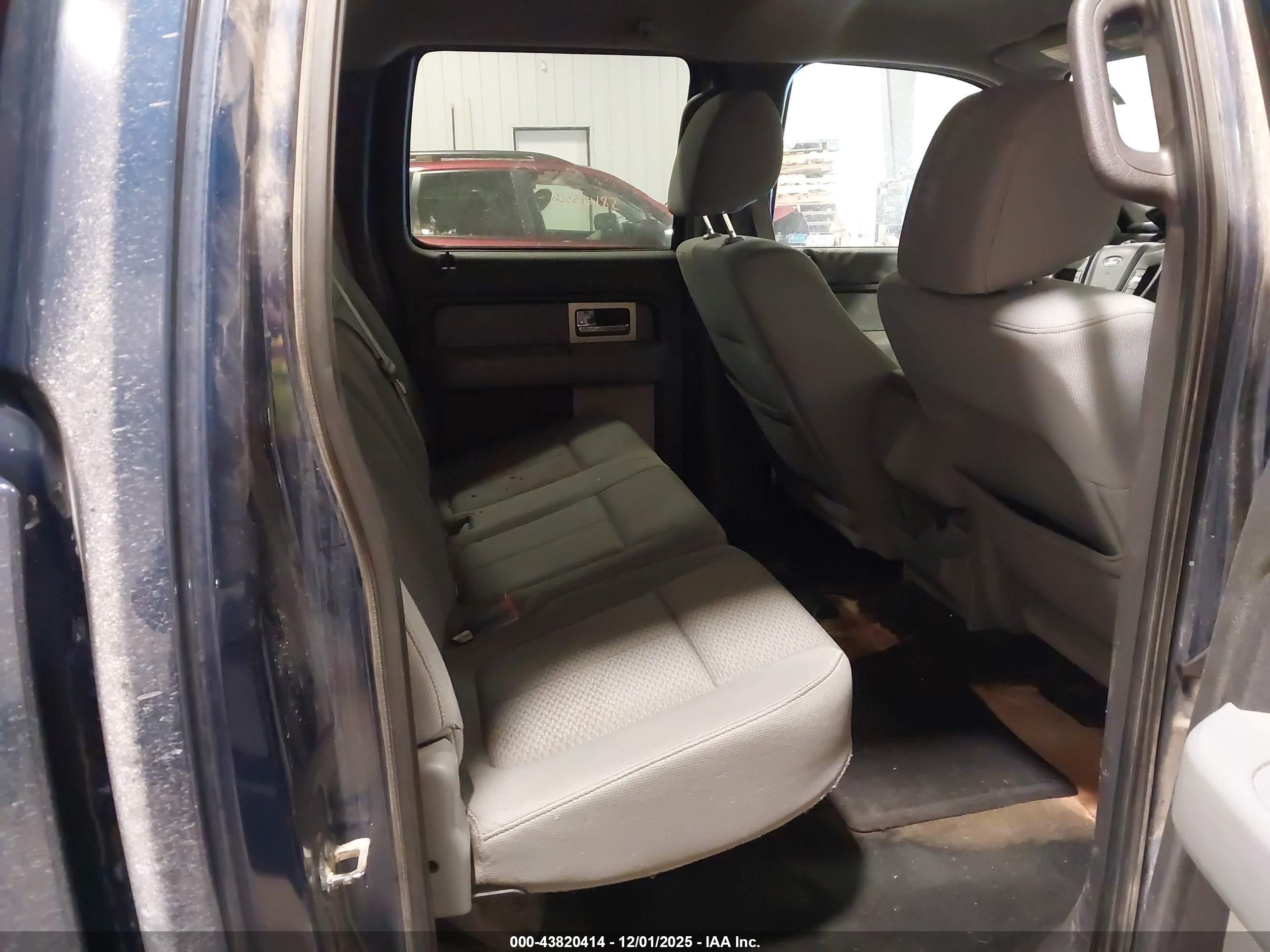 FORD F-150 image 8