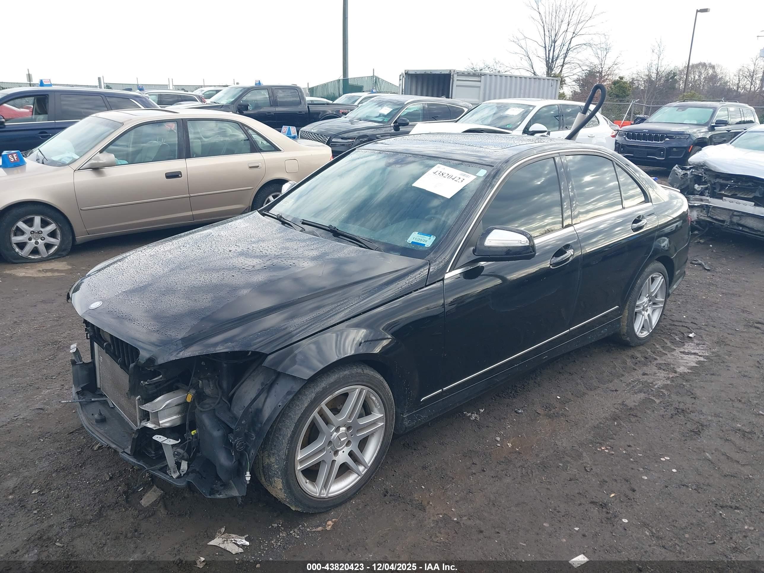 MERCEDES-BENZ C image 2
