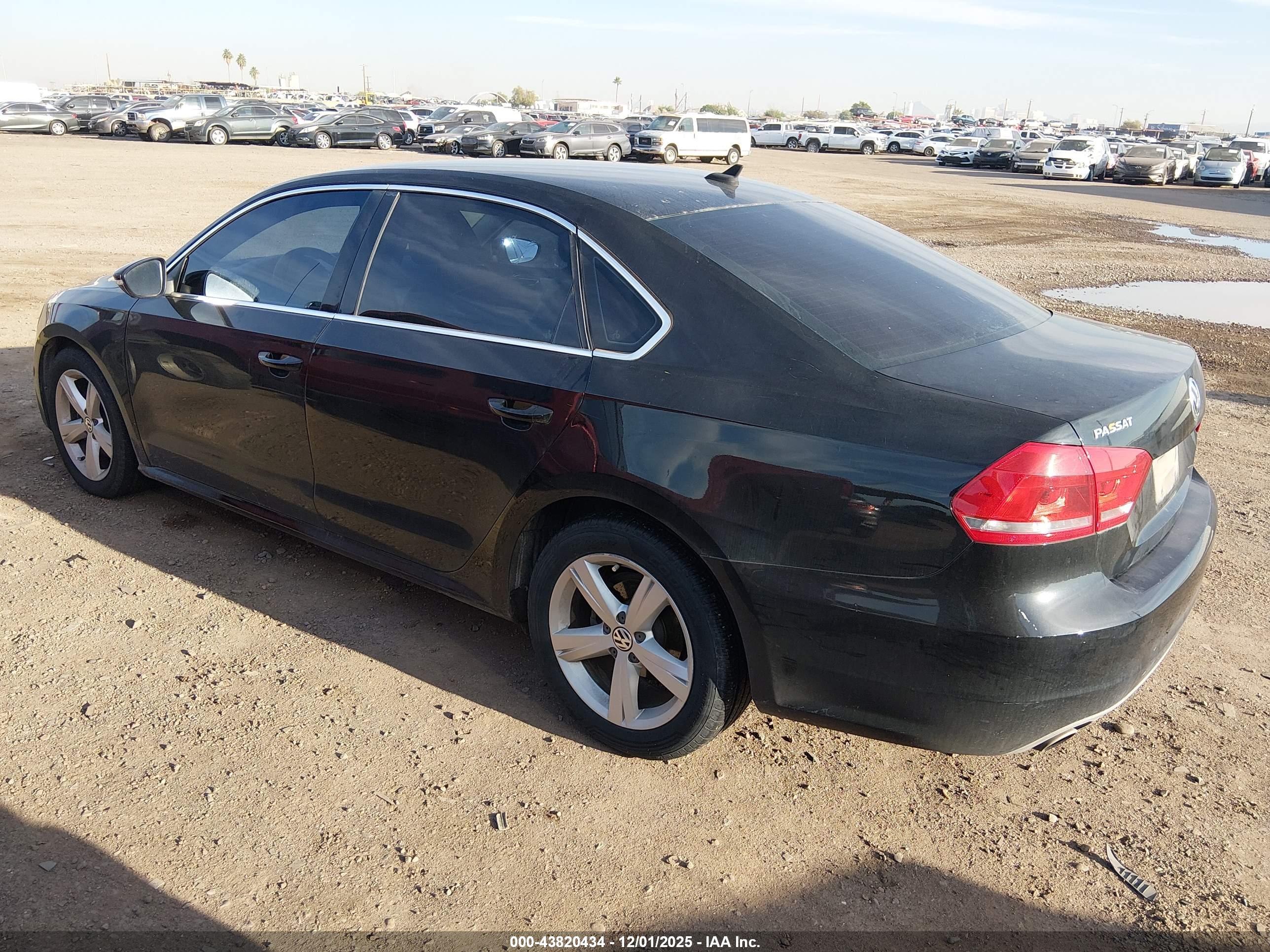 VOLKSWAGEN PASSAT image 3