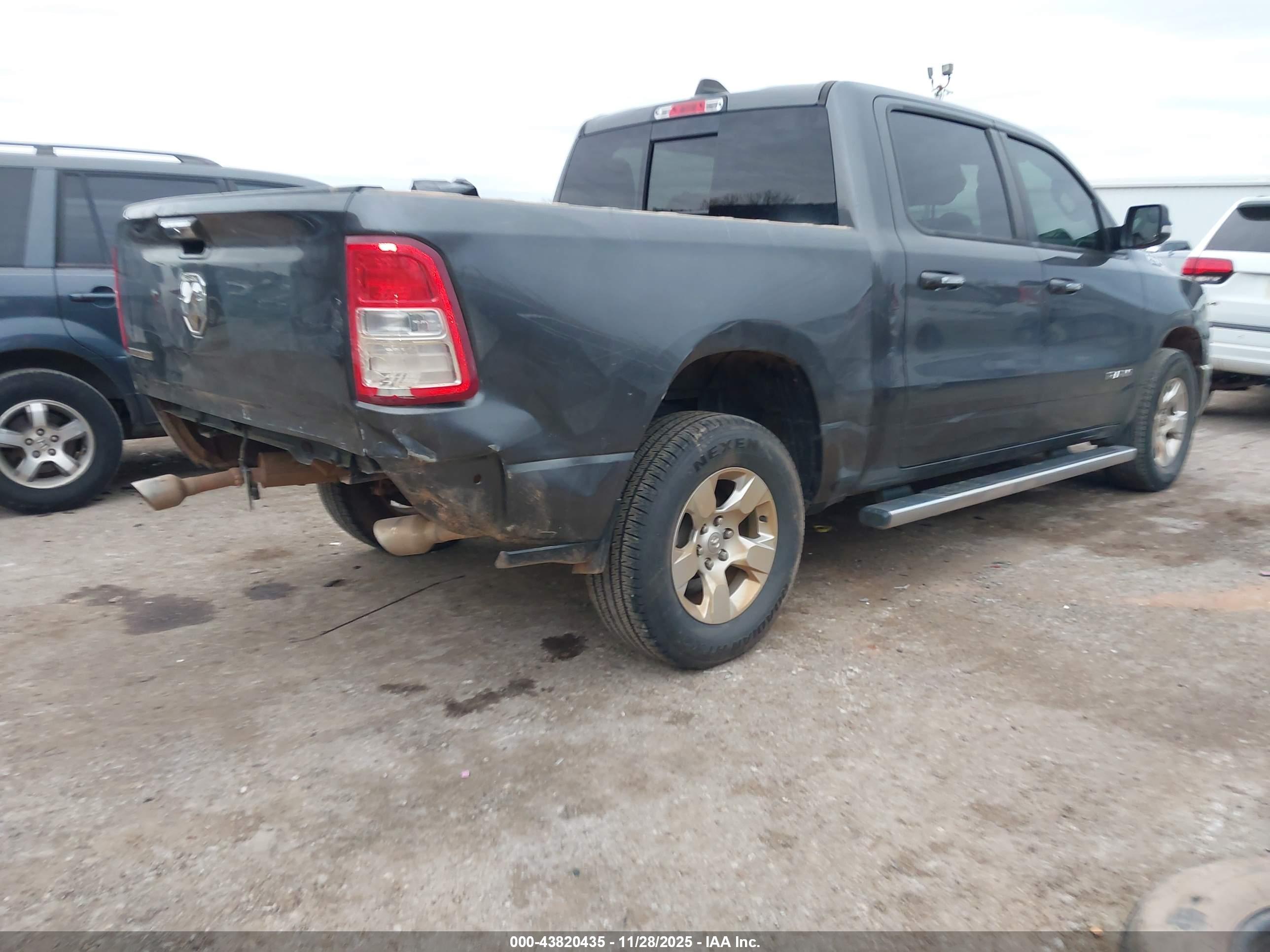 RAM 1500 image 4