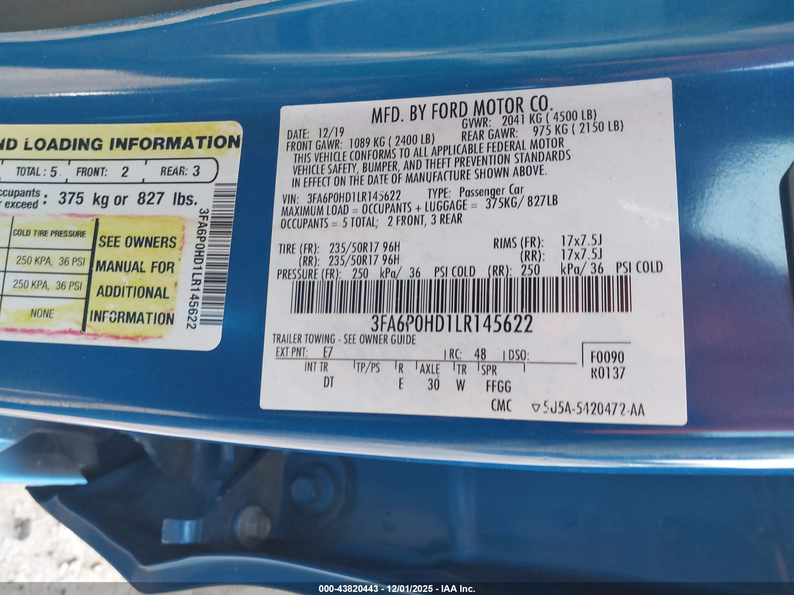 FORD FUSION image 9