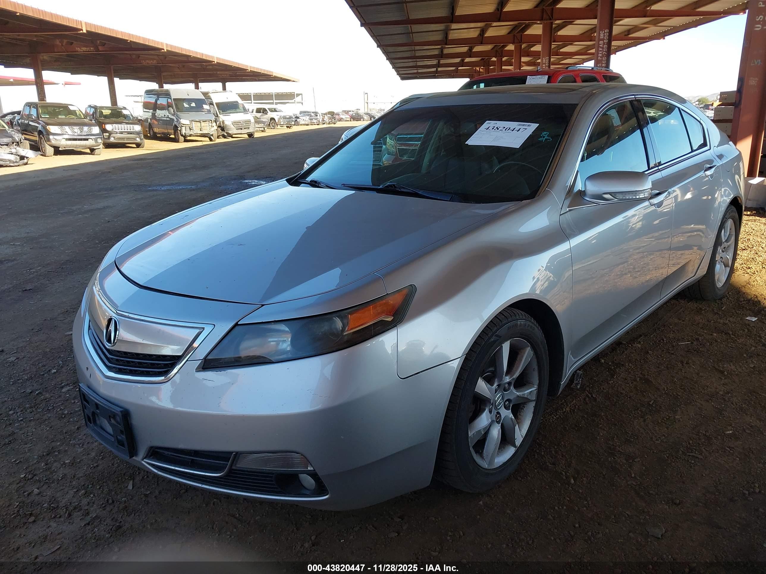 ACURA TL image 2