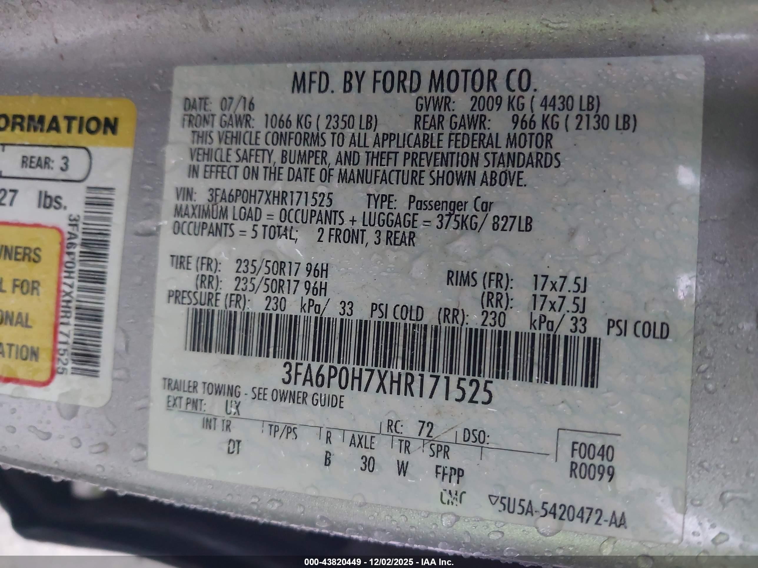 FORD FUSION image 9