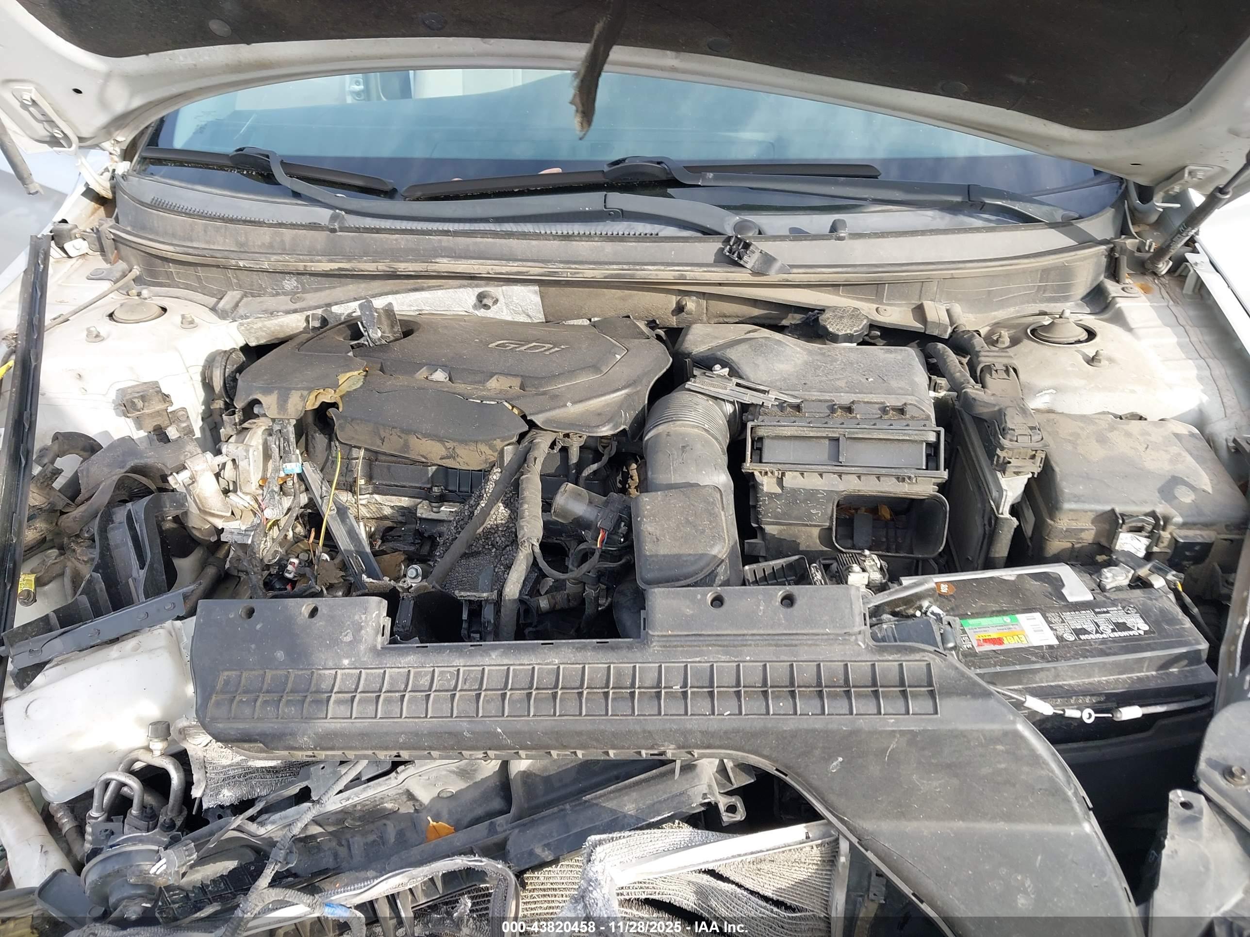 HYUNDAI SONATA image 10