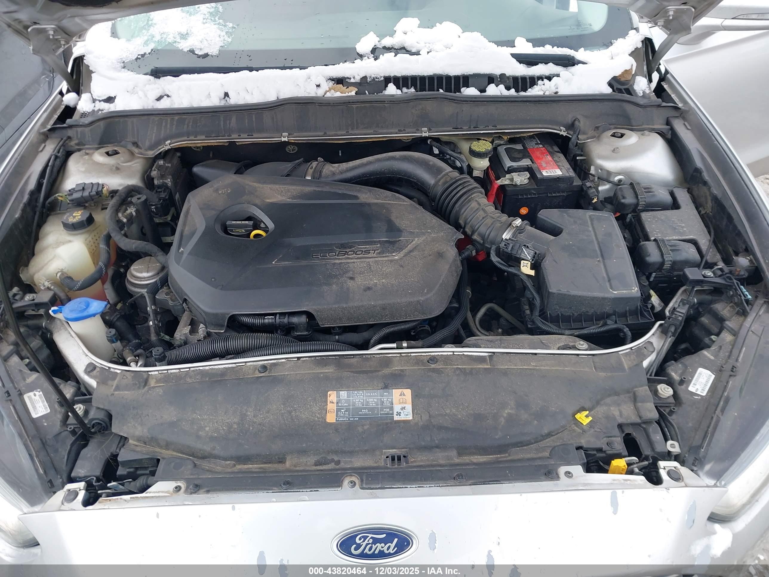 FORD FUSION image 10
