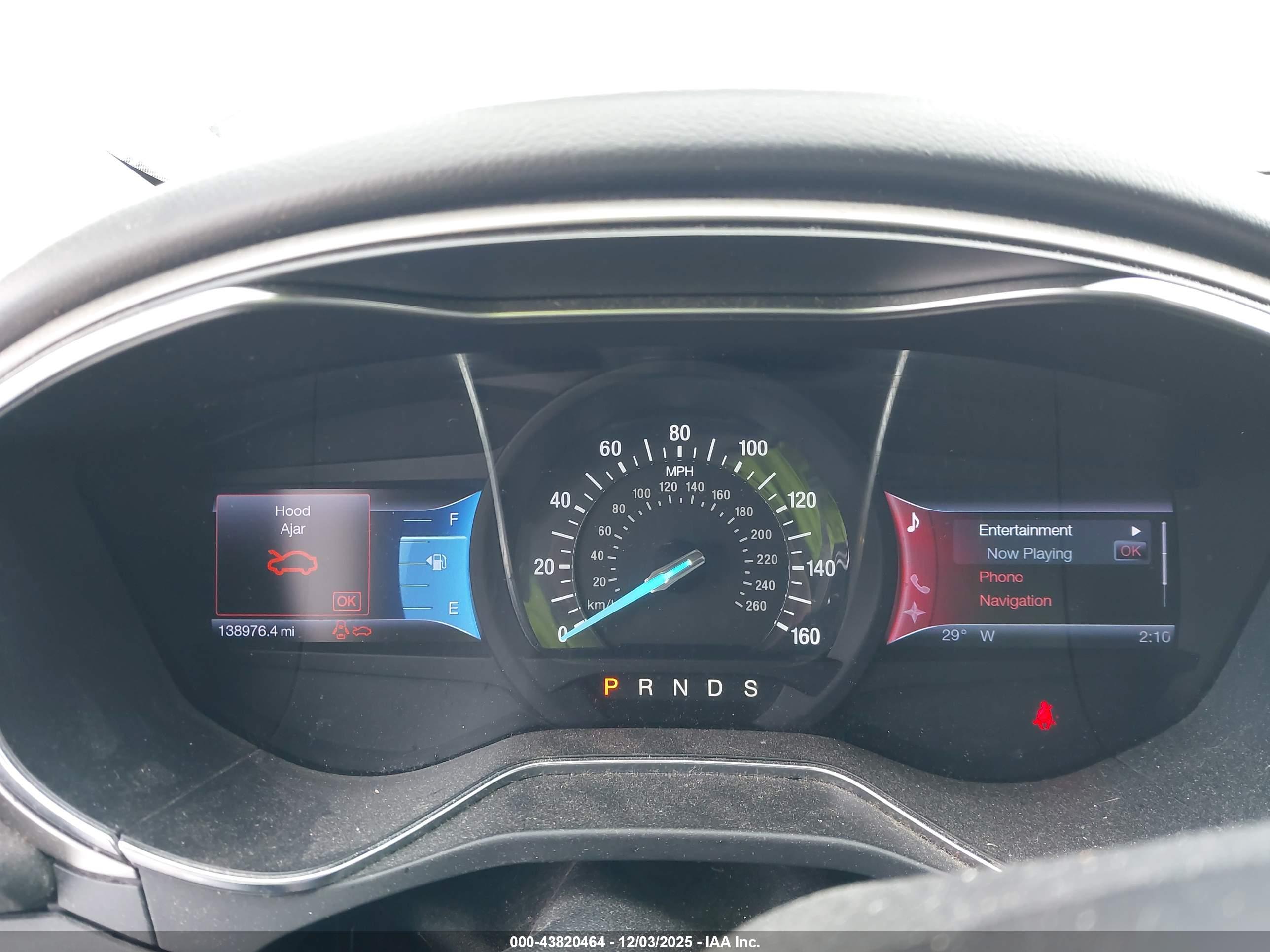 FORD FUSION image 7