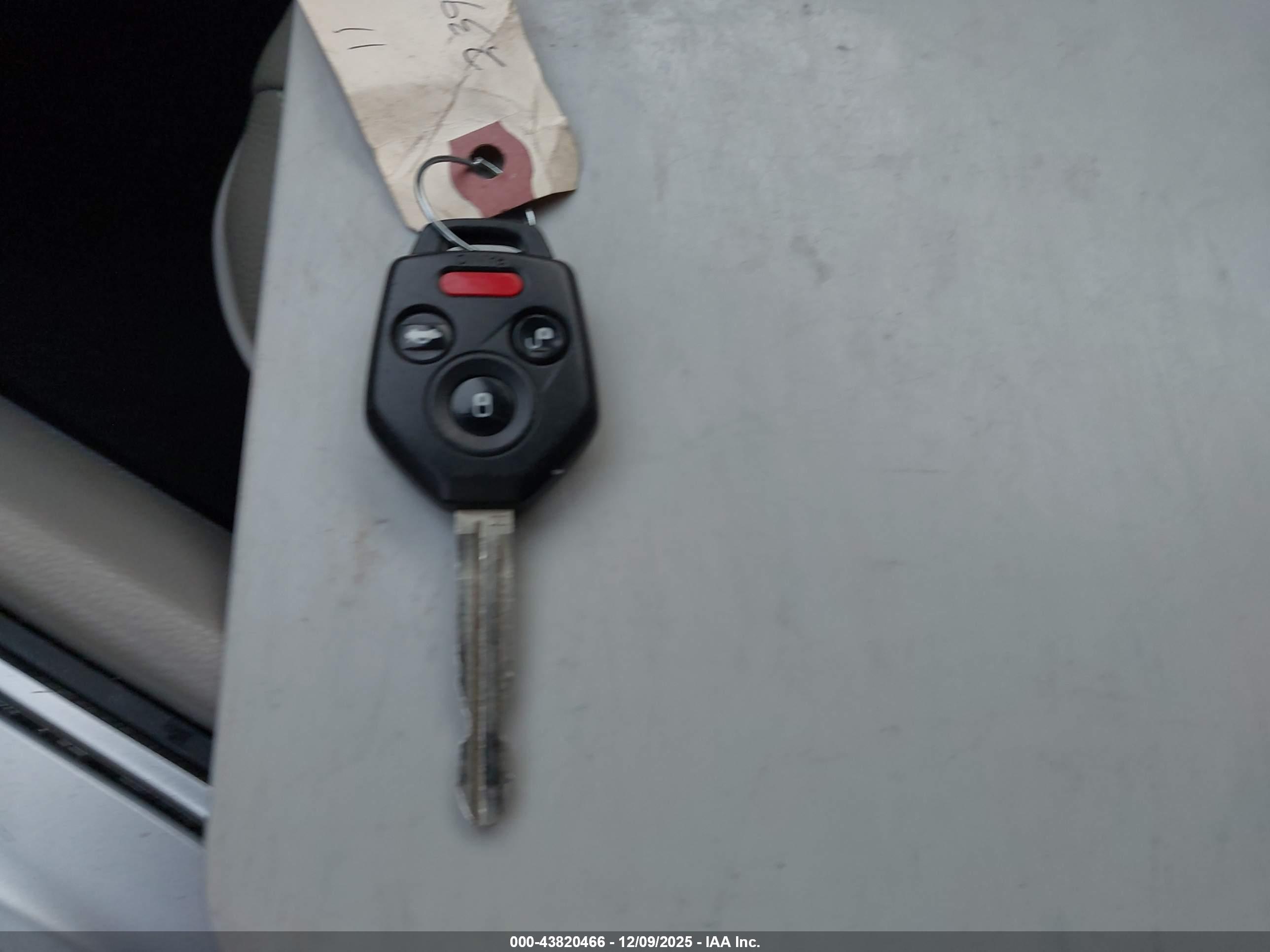SUBARU FORESTER image 11