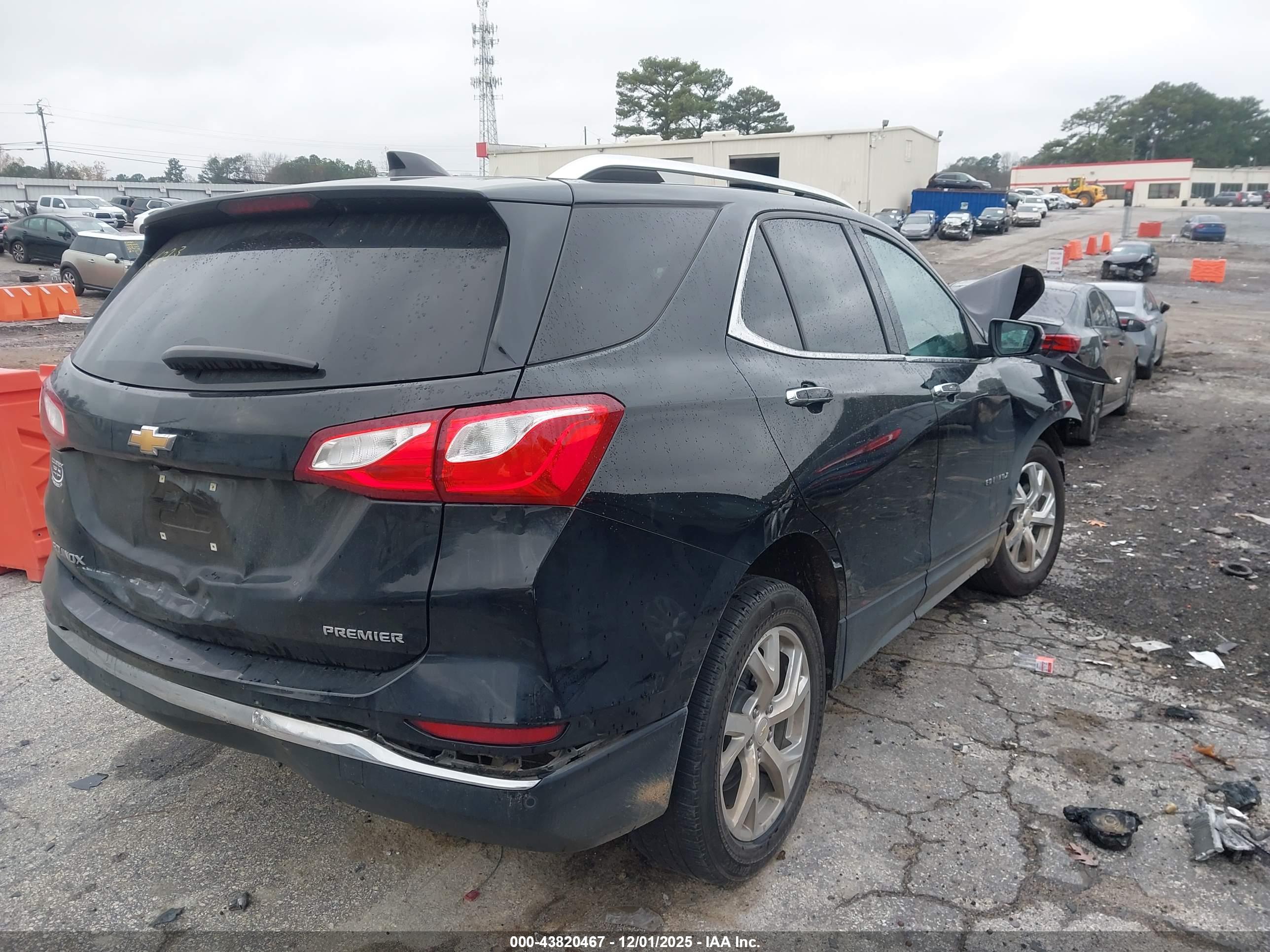 CHEVROLET EQUINOX image 4