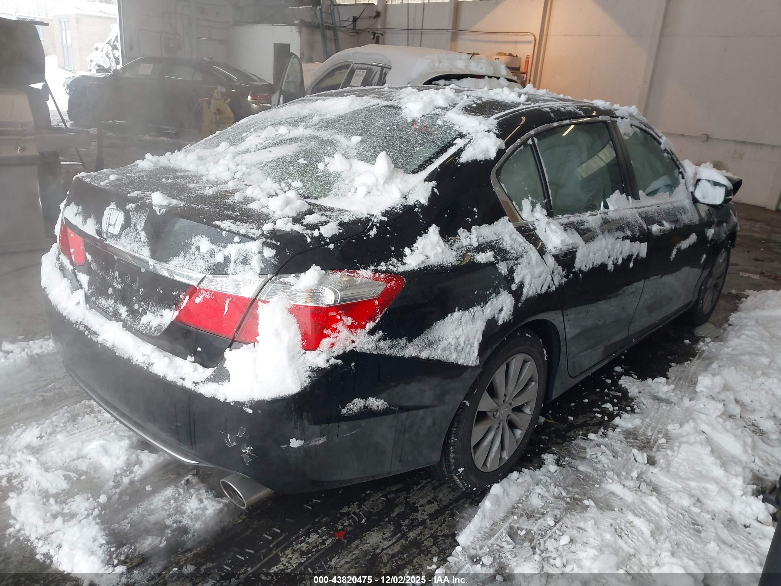 HONDA ACCORD image 4