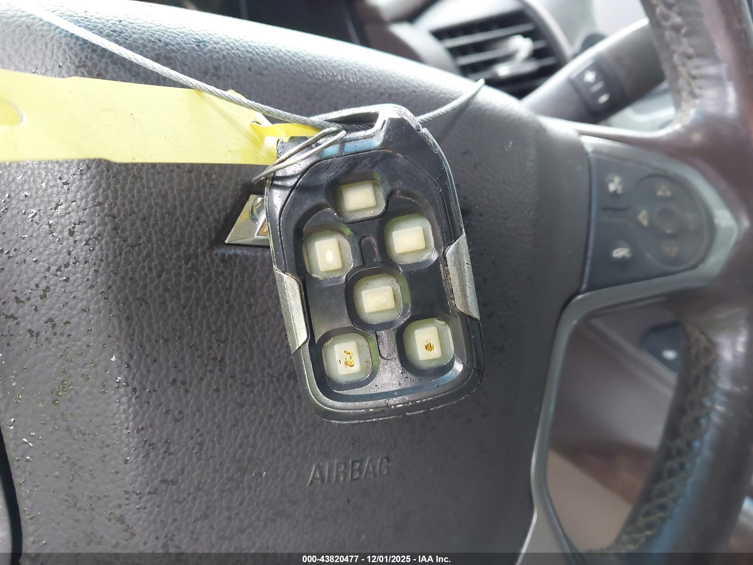 CHEVROLET TAHOE image 11