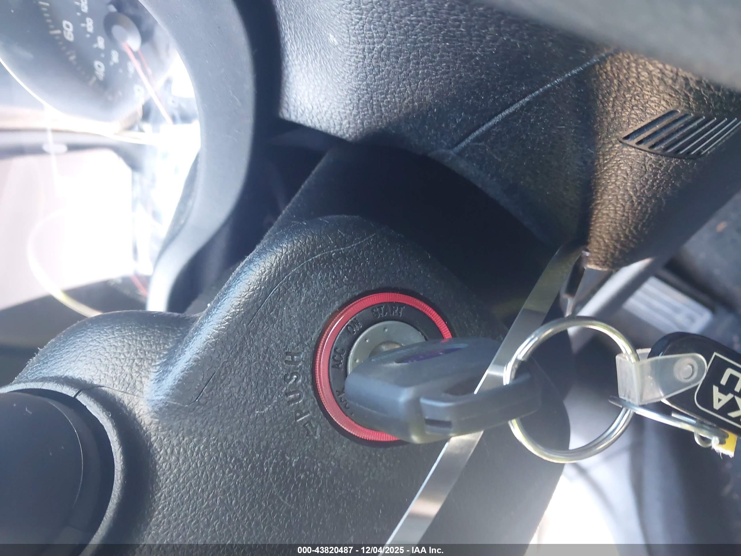 SUBARU CROSSTREK image 11