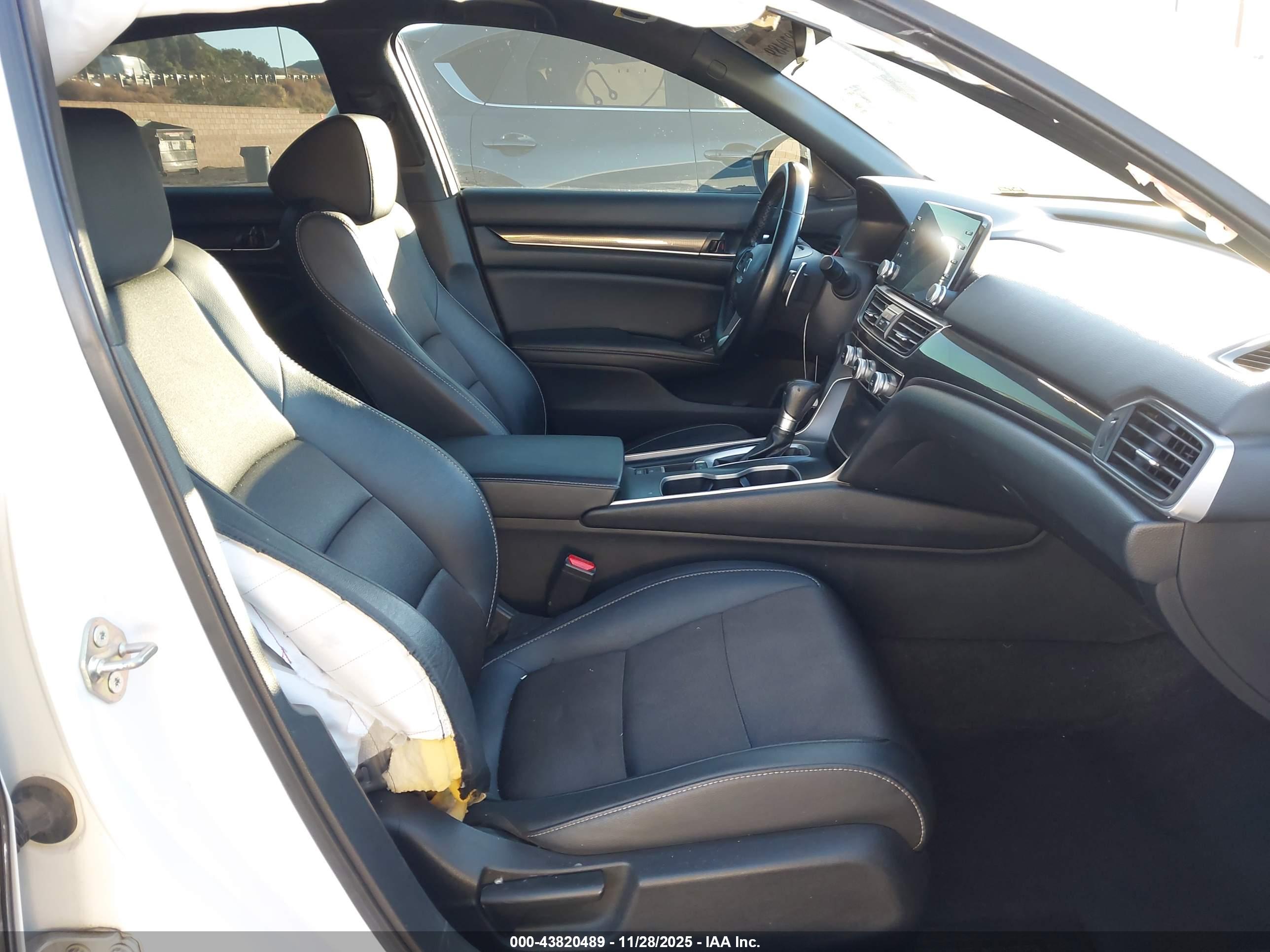 HONDA ACCORD image 5