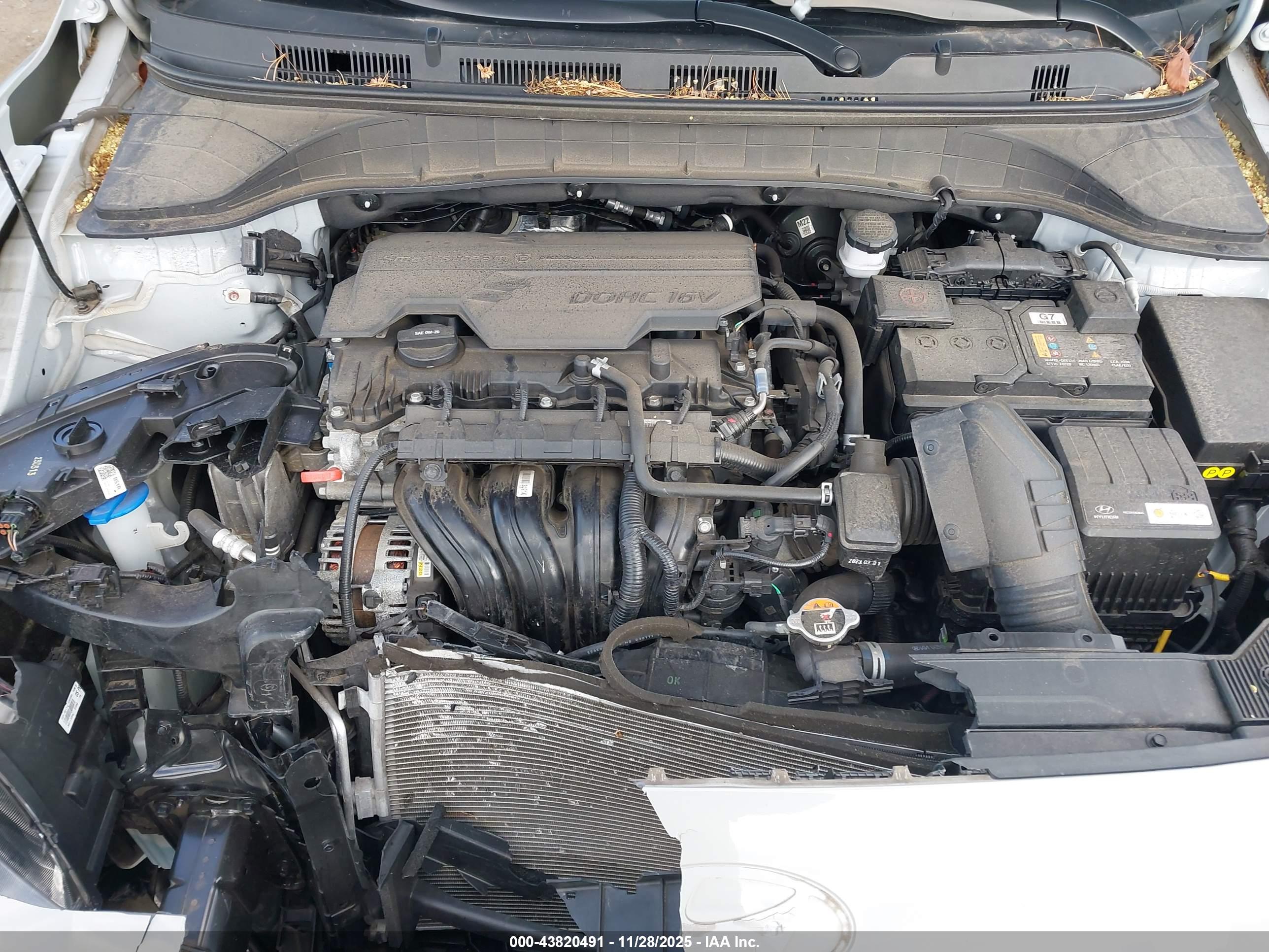 HYUNDAI KONA image 10