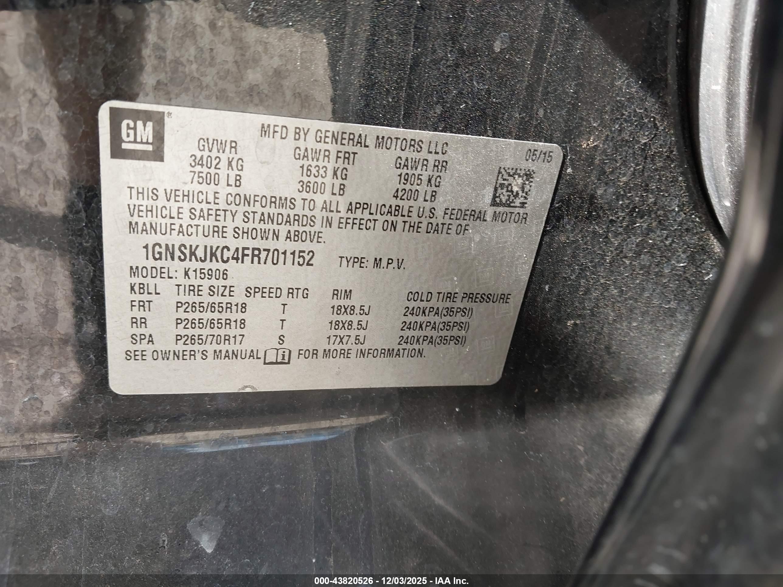 CHEVROLET SUBURBAN image 9